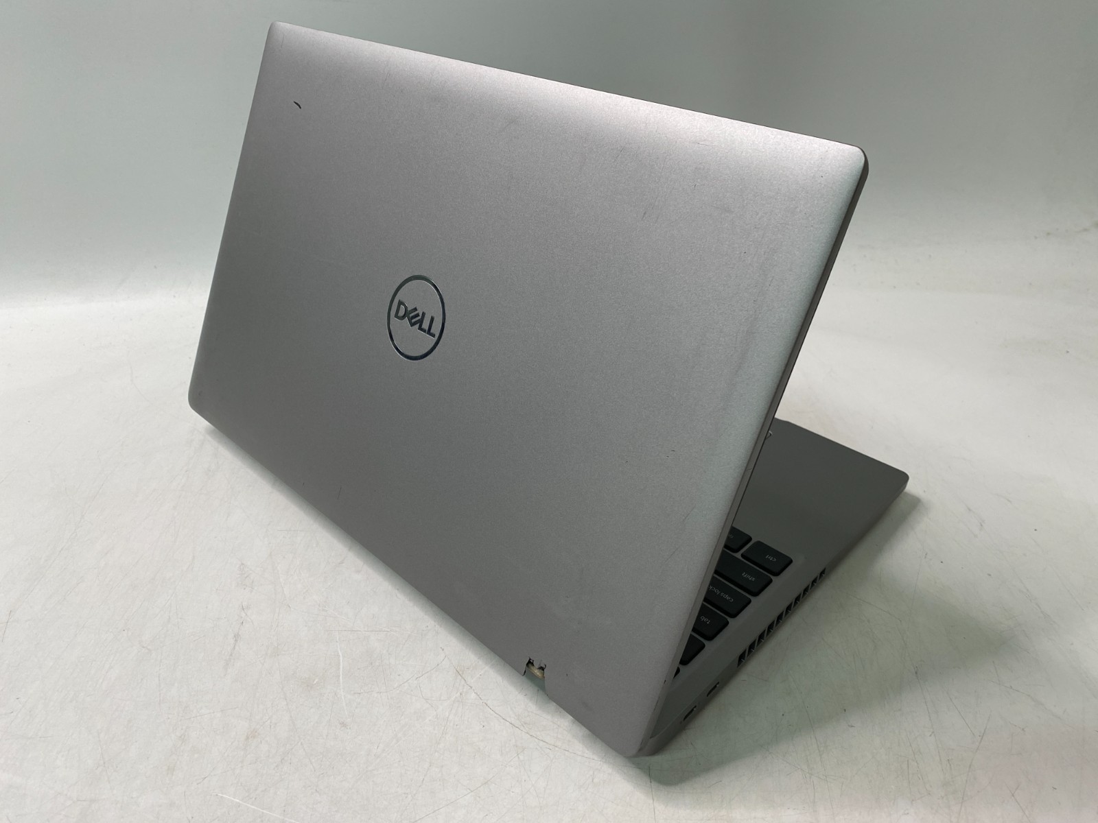 Dell Precision 3561 i5-11th 16GB DDR4 256GB SSD Win11H 70%+ Broken Plastic PARTS