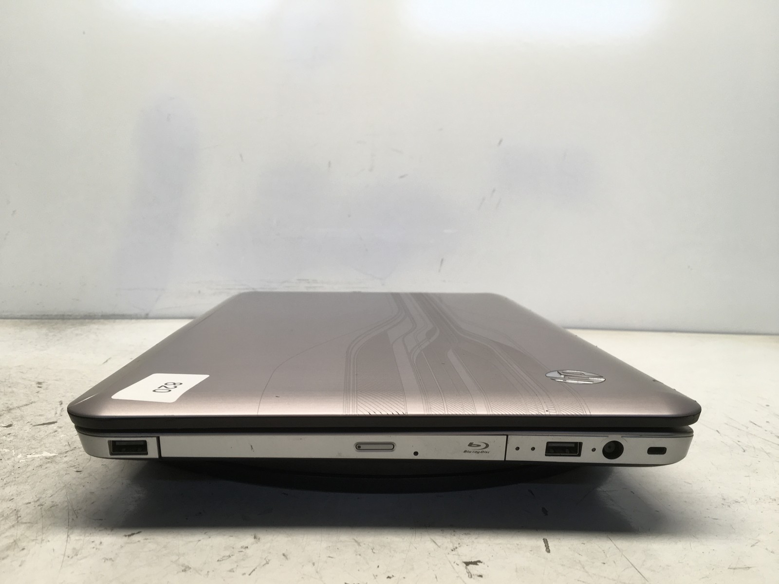 HP Pavilion DV6-3132NR AMD Turion II P540 2400MHz 4 GB NO HDD No Batt