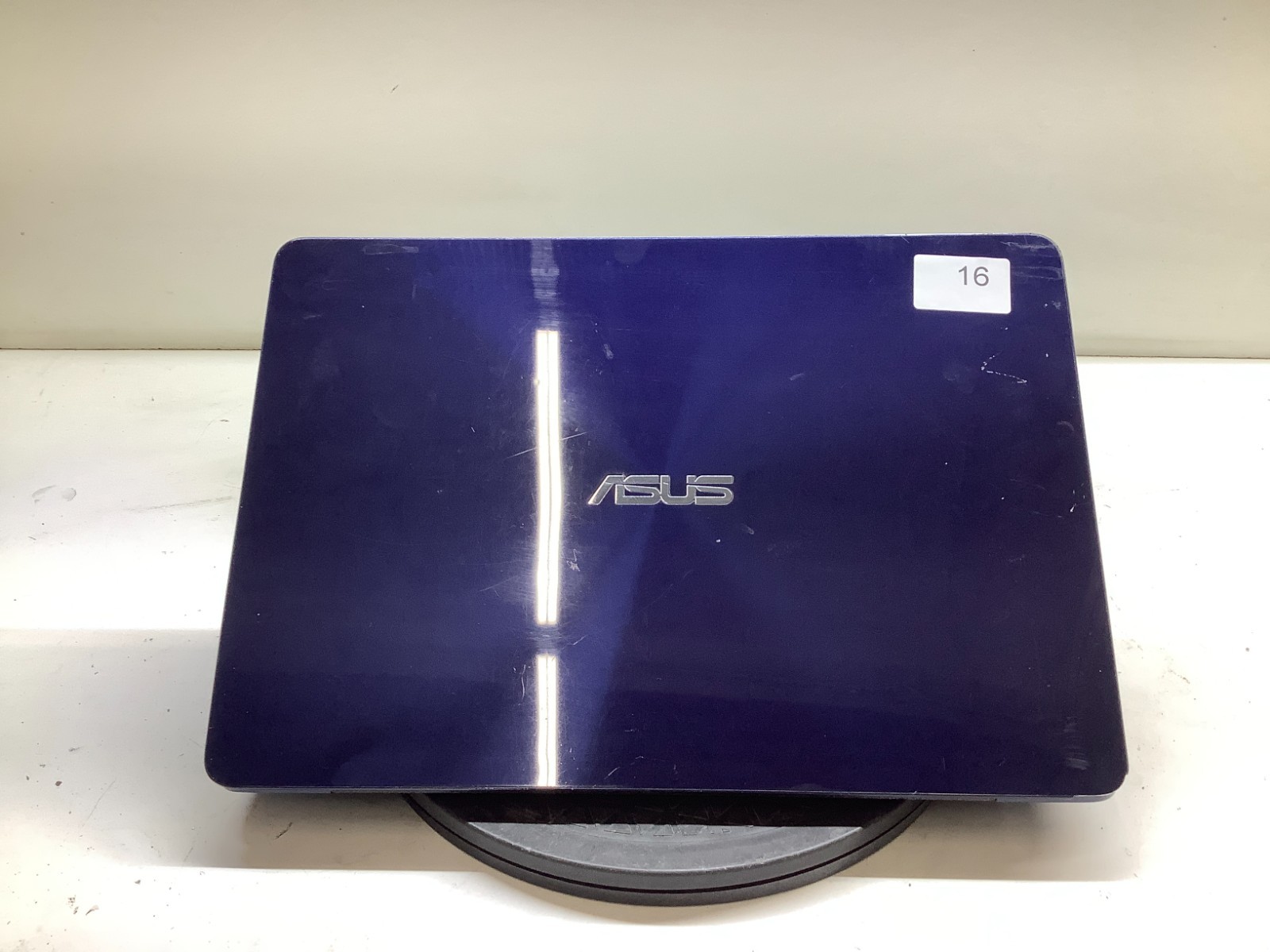 Asus Zenbook UX430U Intel Core i7-7500u 2.7GHz 8GB NO HDD