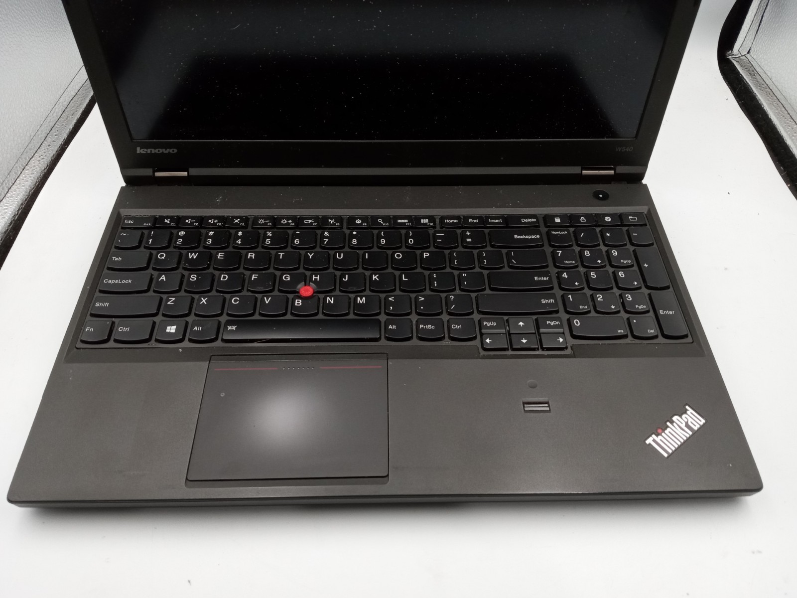 Lenovo ThinkPad W540 15″ Laptop Intel Core i7-4700MQ – PARTS / REPAIR – READ -RR
