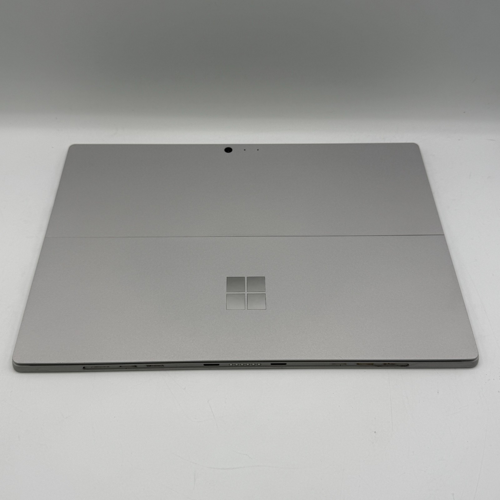 Microsoft Surface Pro 6 i5-8250U 8GB RAM 128GB SSD DDR3 12.3″ Win11 Tab Silver-B