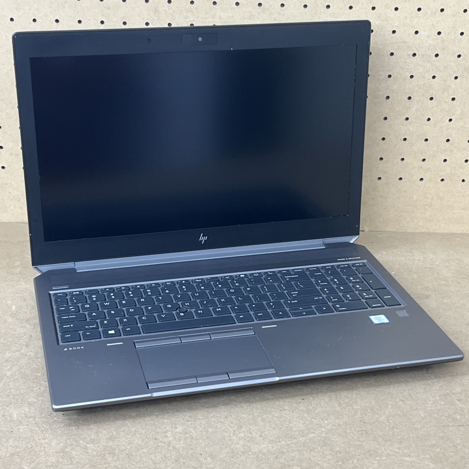 HP ZBook 15 G6 i7-9850H 2.6GHz 16gb Ram Quadro T1000- Fair *No SSD/OS, 63%