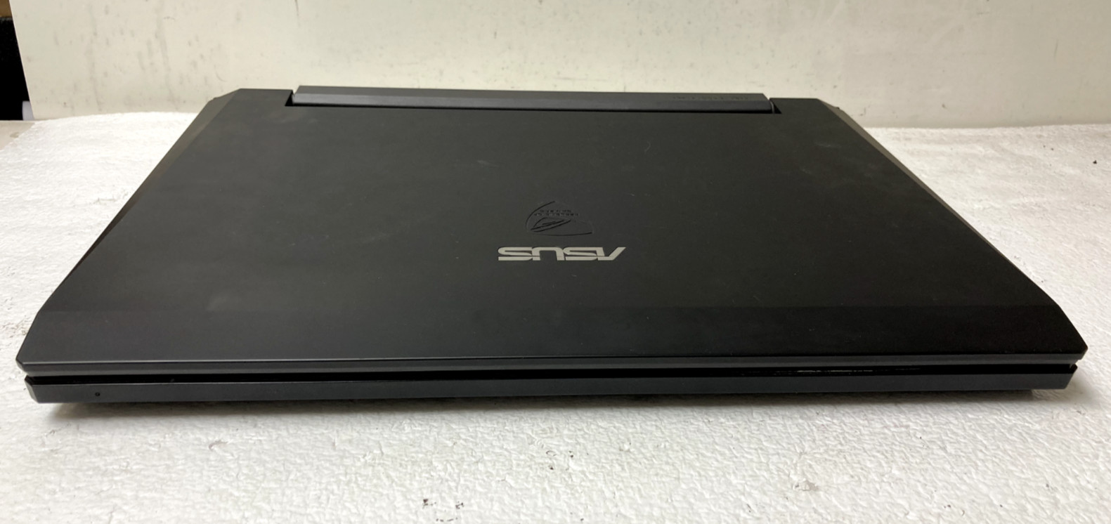 Asus G74S 17.3″ Intel i7-2670QM @2.20GHz 12GB RAM NO HDD W/ Caddy Parts *READ