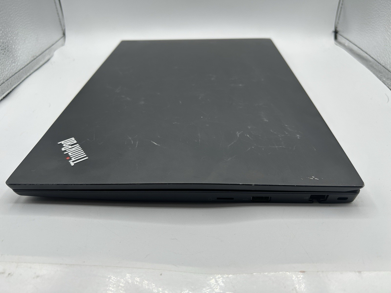 Lenovo E585 Thinkpad Ryzen 5 2500u 2.0GHz, 16GB Ram, 256GB SSD, Windows 10
