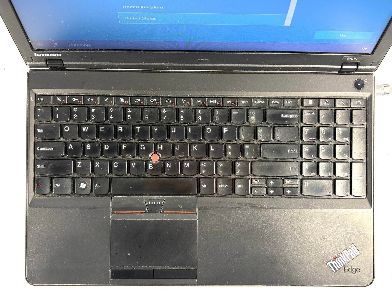 Lenovo ThinkPad Egde E520 – 15.6″ HD, 2.1GHz i3, 4GB RAM, 320GB HDD, Windows 10