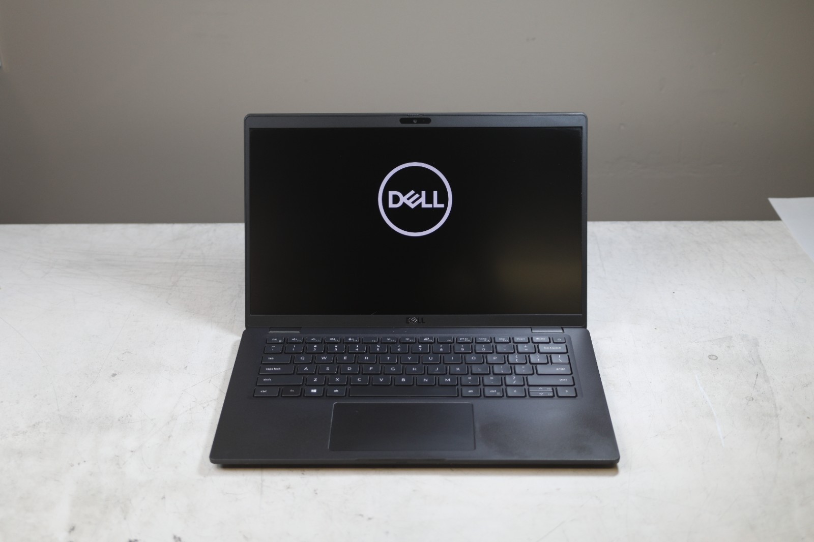 Dell Latitude 7410 Intel Core(TM) i5-10310U CPU 1.70GHz-8GB RAM-256GB NVMe-NO OS