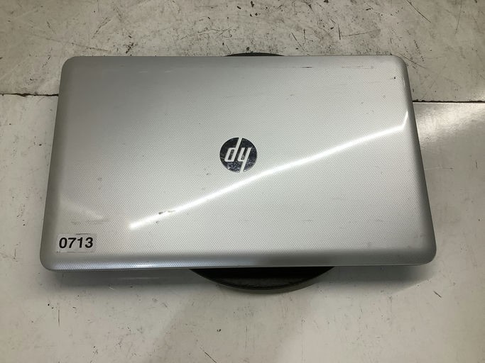 HP Pavilion 17-e117dx Intel Core i3-3130M 2.60GHz 4GB NO HDD No Batt