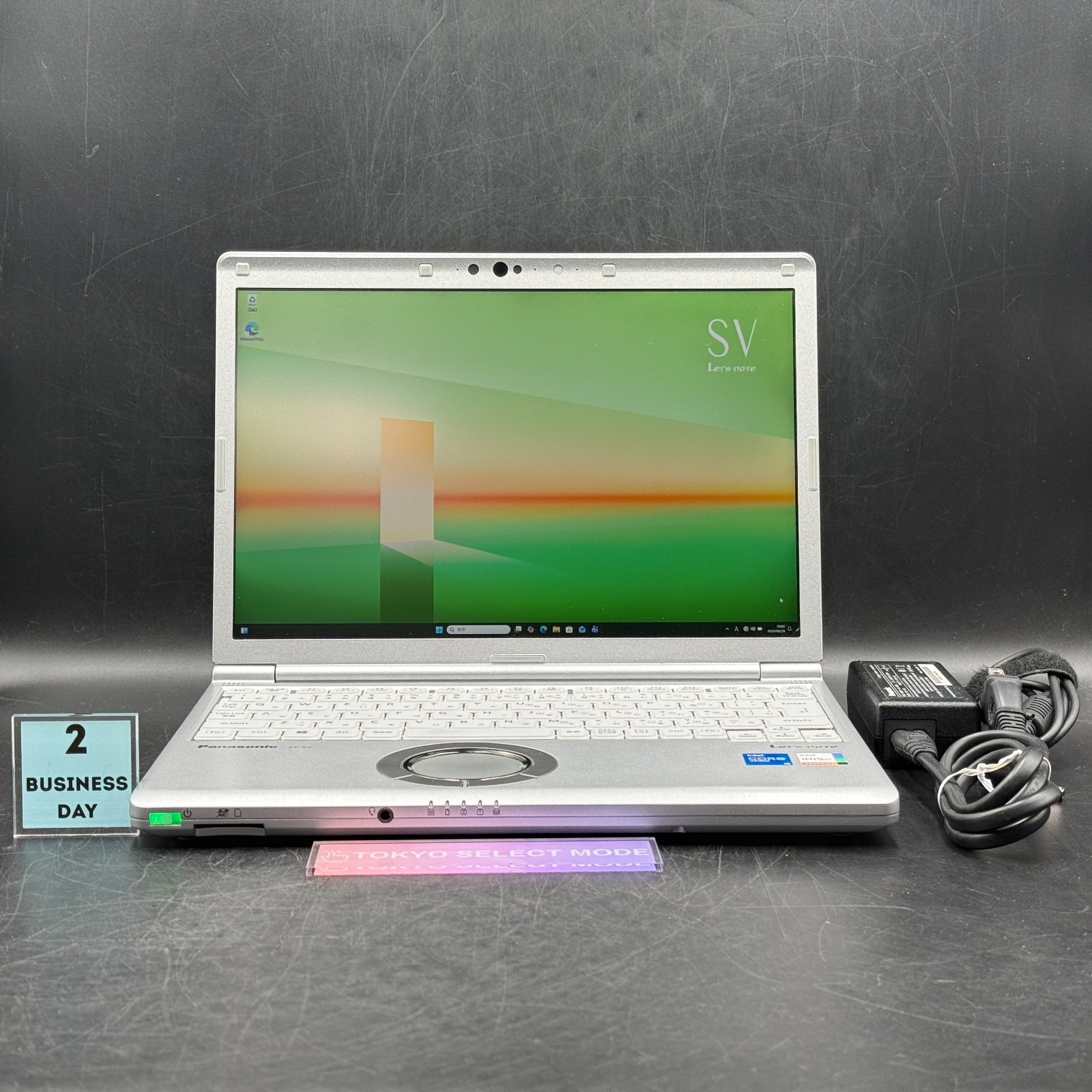 Panasonic Let’s note CF SV1 12.1″ Laptop Core i5 SSD 512GB RAM 16GB Win 11 Pro