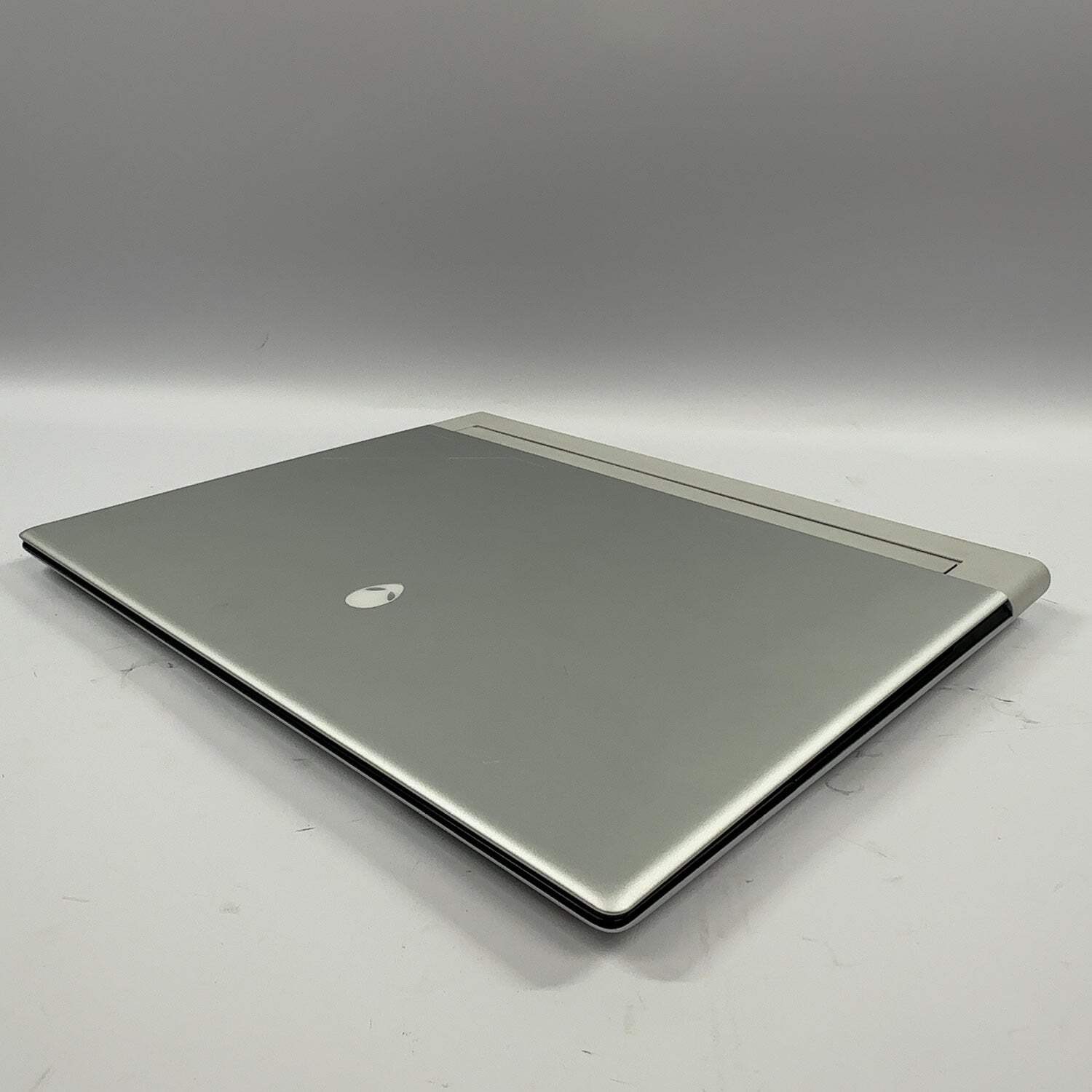 Alienware X16 R1 15.9″ i9-13900HK 2.6GHz 32GB RAM 1TB SSD GeForce RTX 4080
