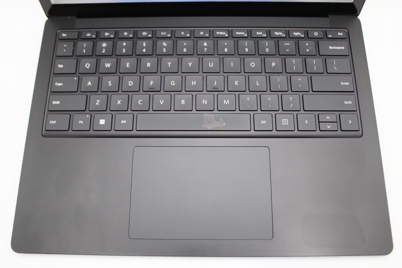 Microsoft Surface Laptop 4 Used 13.5″ i7-1185G7, 16GB RAM, 256GB NVMe