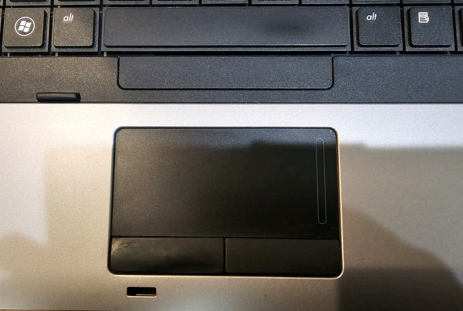 HP ProBook 6550b 15.6-inch 8 GB RAM, SSD, DVD, WIN 7,10,11 Pro, Serial/VGA ports