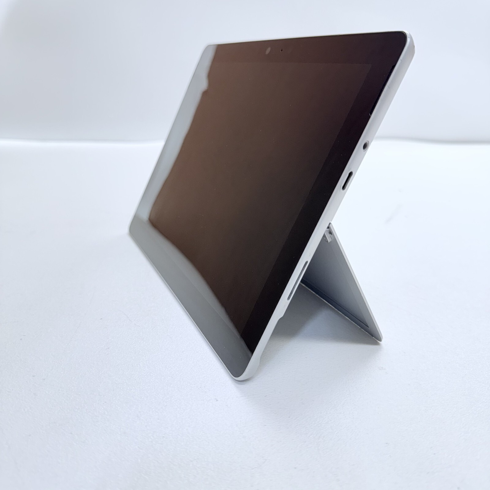 Microsoft Surface Go 1 1901 10″ 4425Y 1.6GHz 8GB RAM 128GB *FOR PARTS*