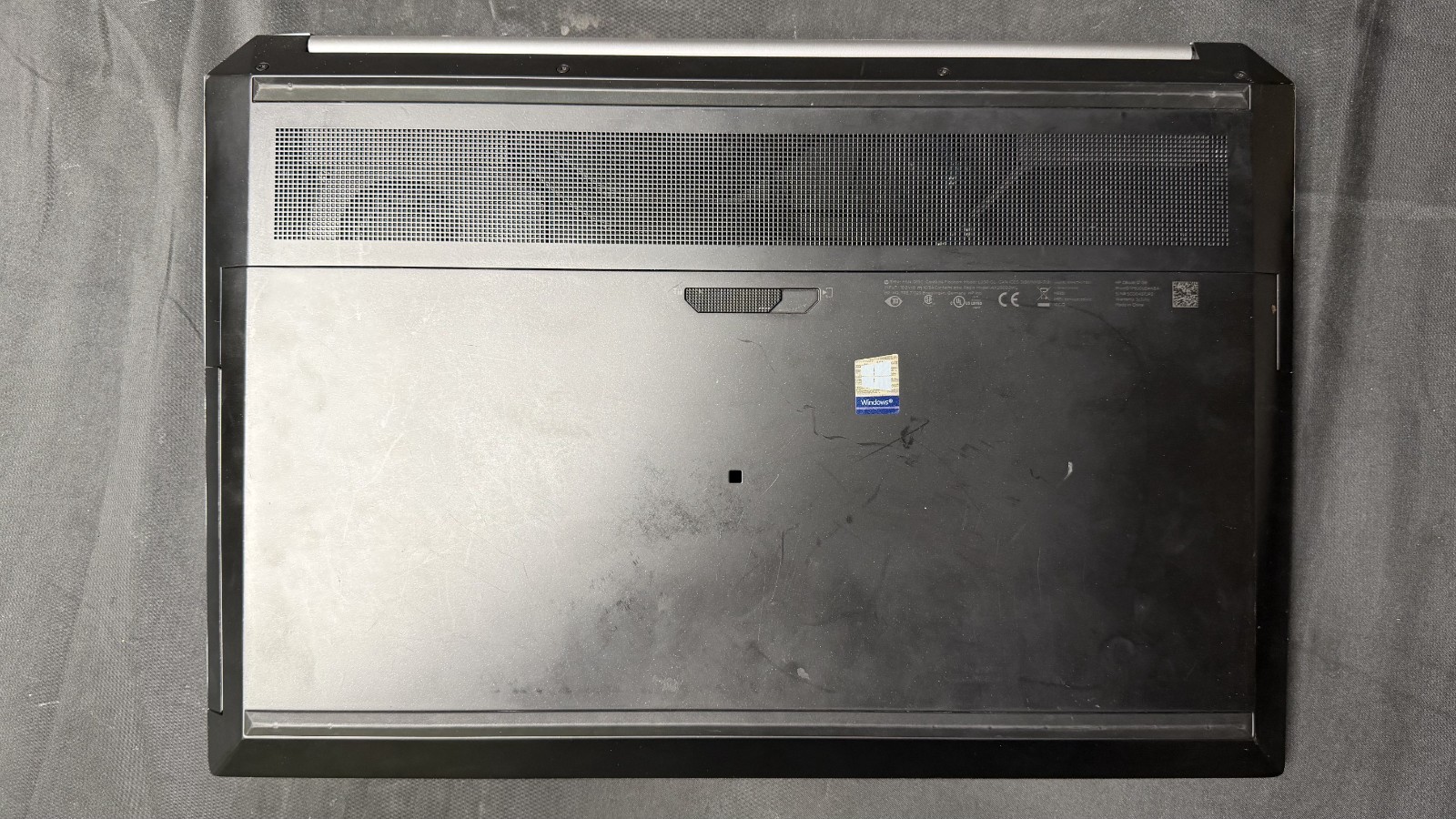 HP ZBook 17 G6 i7-9850H 2.6GHz 2 x 256GB SSD, 32GB RAM W10 NVIDIA RTX 4000