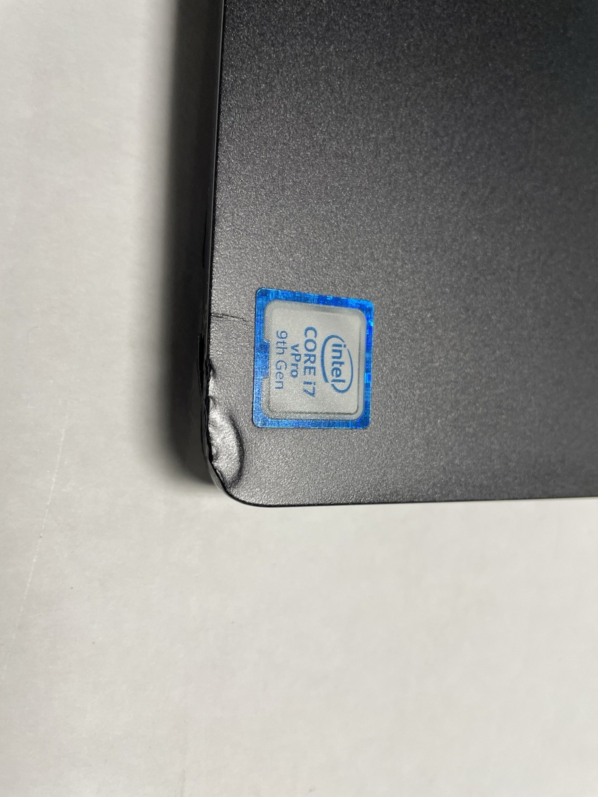 Dell Precision 3541 Mobile Workstation Intel(R) Core(TM)i7-9850H CPU @2.6 GHz 46
