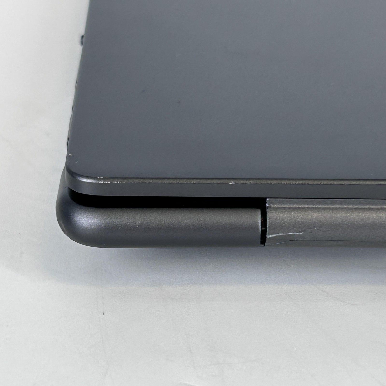Lenovo Slim Pro 7 14 QHD+ TOUCH 3.2 GHz Ryzen 7 7735HS 16GB 512GB SSD RTX 3050