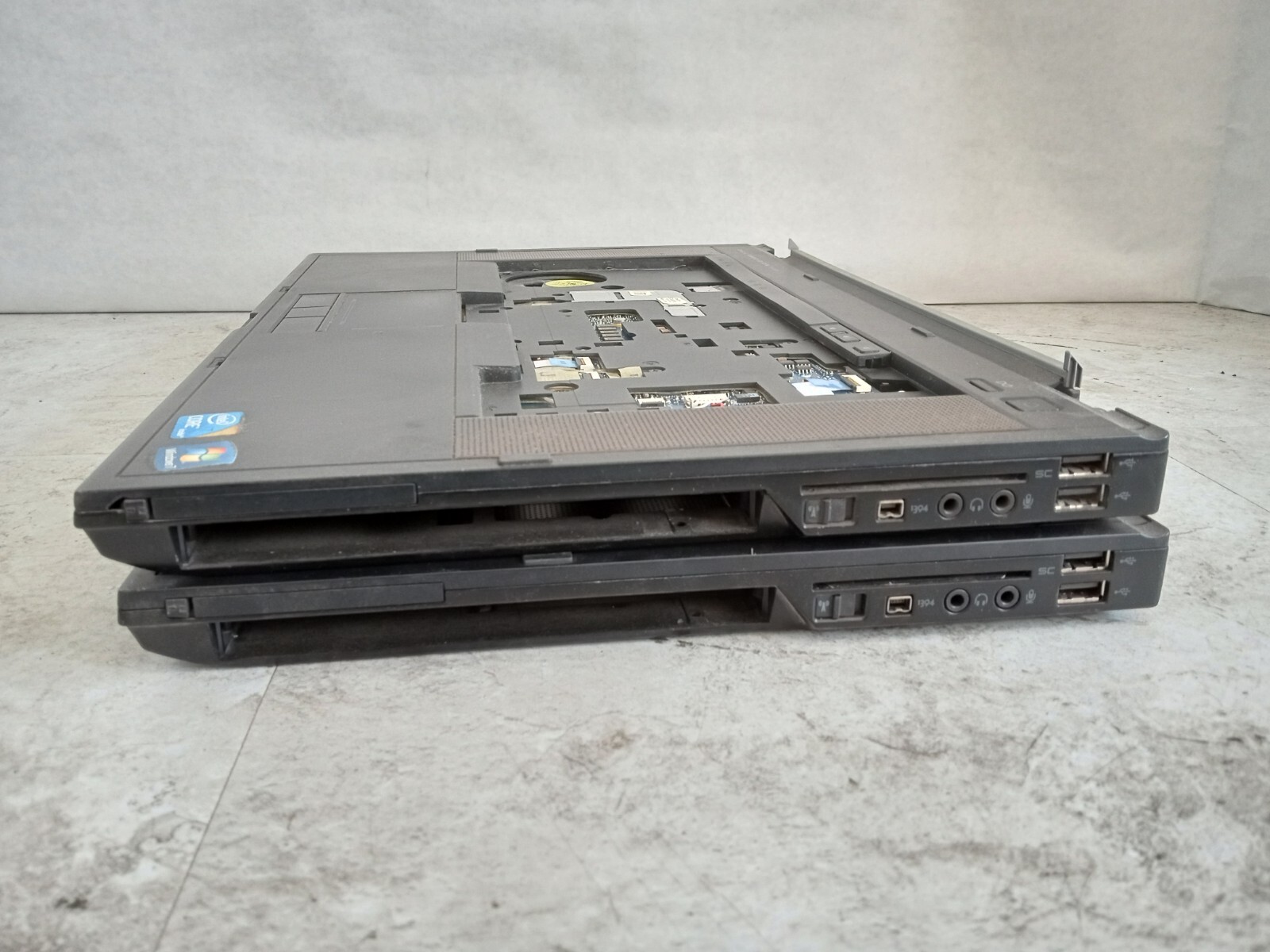 Lot of 2 – Dell Precision M4500 15″ Laptop Intel i5/i7 -PARTS / REPAIR -READ -RR