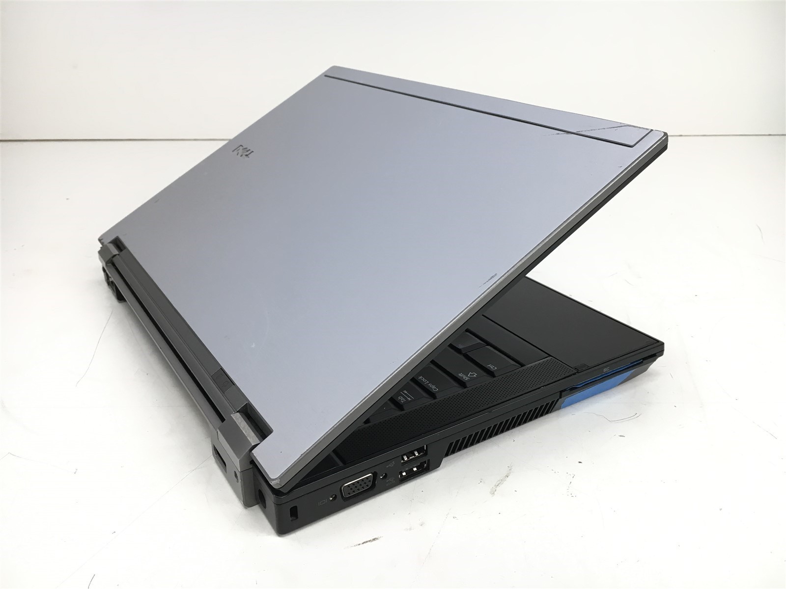 Dell Latitude E6410 Laptop i5 M560 2.67GHz 4GB RAM No HDD No OS 14″