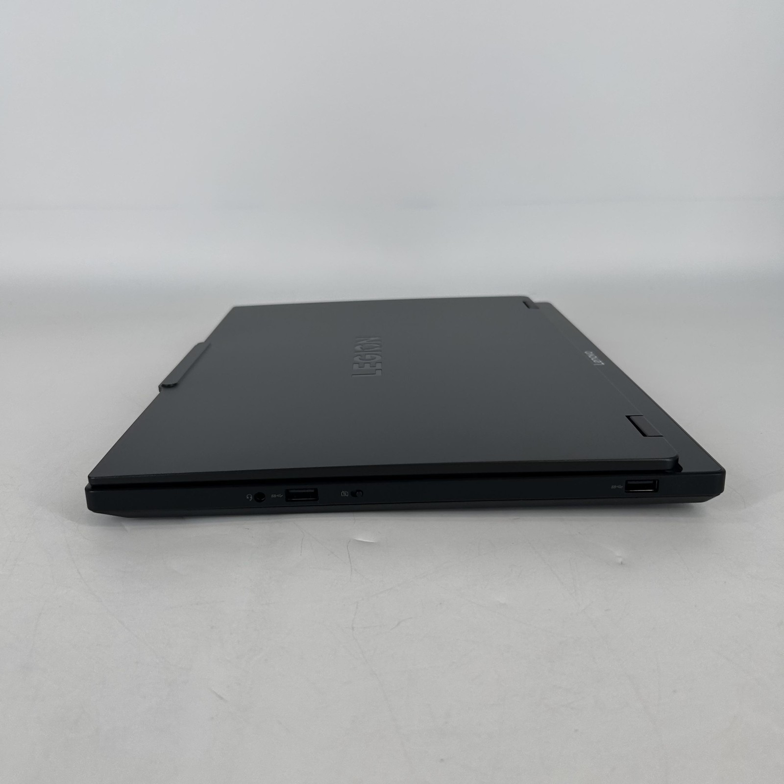 Lenovo Legion 5i Gen 10 15.1 165Hz QHD+ 2025 2.1GHz i7-14700HX 16GB 1TB RTX 5070