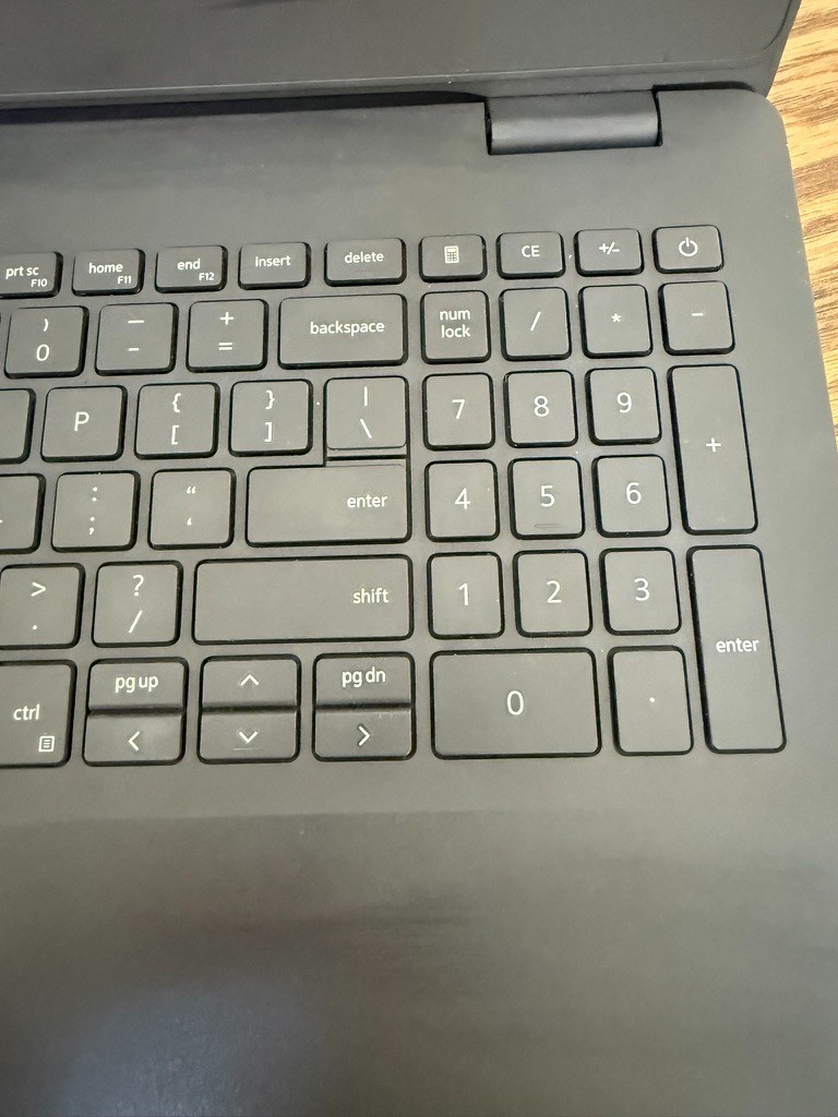 15.6″ Dell Inspiron 15 3000 (3501) i5-1035G1, 16 GB RAM, 1 TB SSD Touchscreen