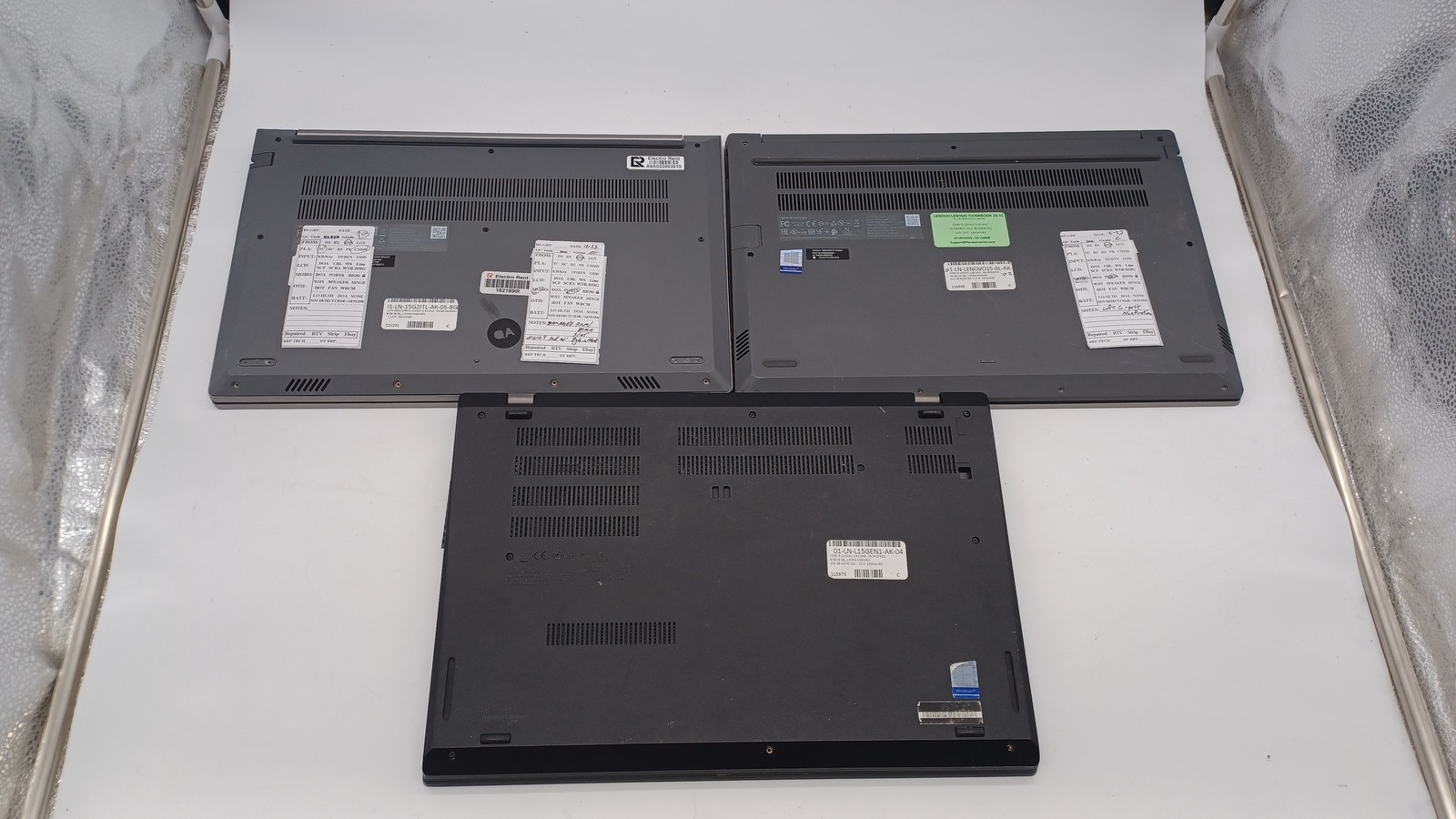 Lot Of 3 Thinkpad Laptop Lenovo L15 Thinkbook 15 G2 ITL I5-1135G7 No Ram HDD