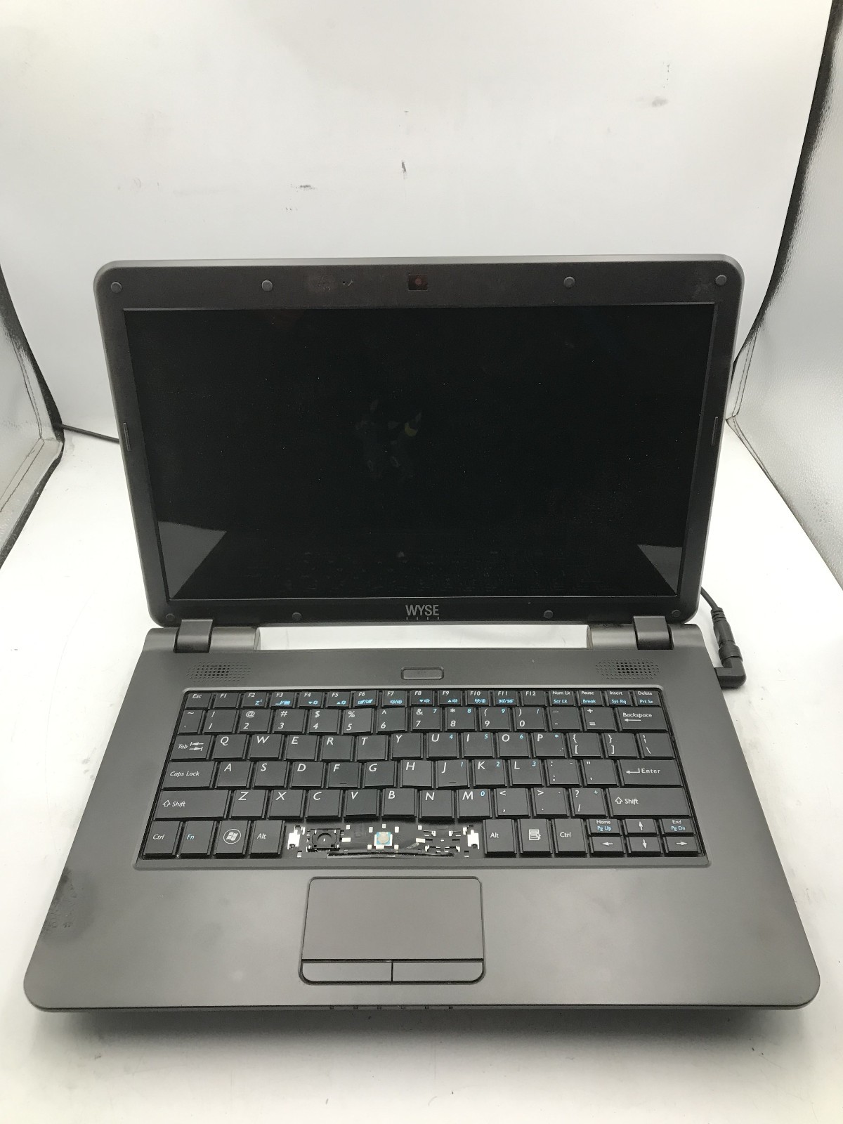 WYSE XN0M LAPTOP – FOR PARTS/REPAIR – AMD G-Series T56N – NO RAM – READ DESC -BB