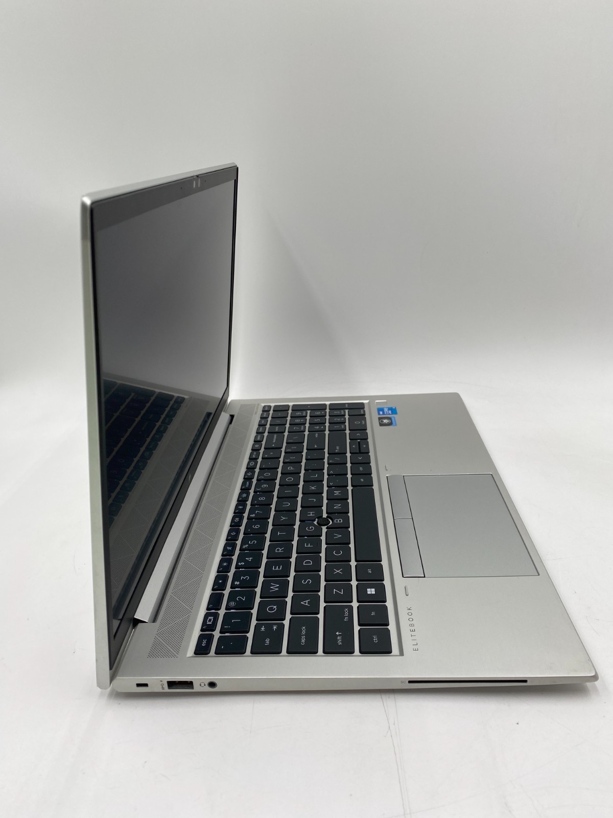 HP EliteBook 850 G5 15.6” i7-8650U 1.9GHz 512GB SSD 16GB DDR4 Silver Laptop B-