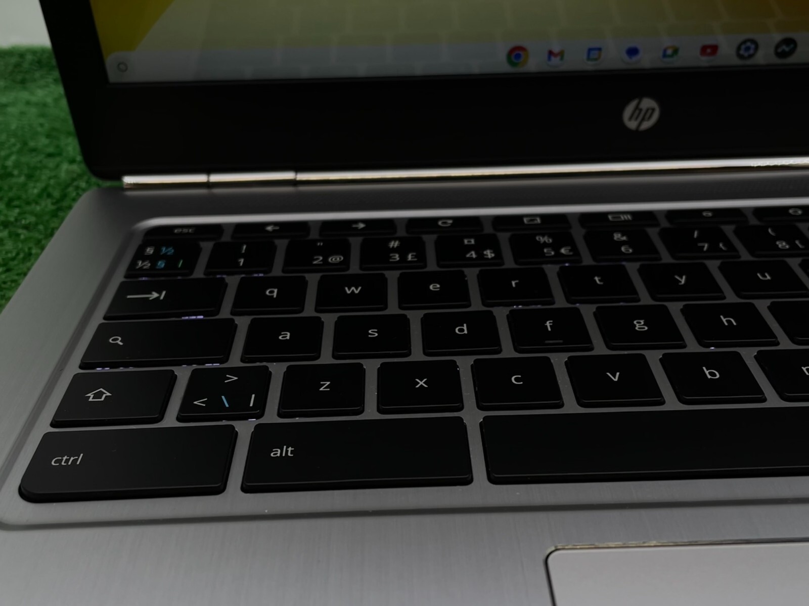 Used HP Chromebook 13 G1 Laptop Intel m7-6Y75 1.20GHz / 16GB RAM / 32GB SSD NT