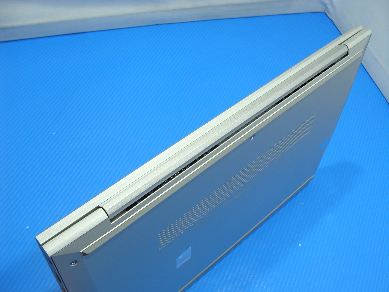 HP EliteBook 840 G8 14″ FHD vPRO i7-1185G7 3GHz 12GB 256GB SSD Windows 11 Pro