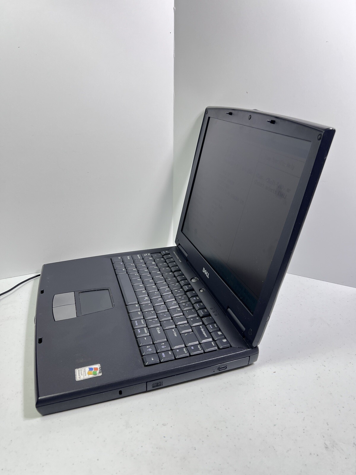 Dell Inspiron 2650 Pentium 4-M 1.8GHz 384MB Ram 30GB HDD 2002 Vintage Laptop