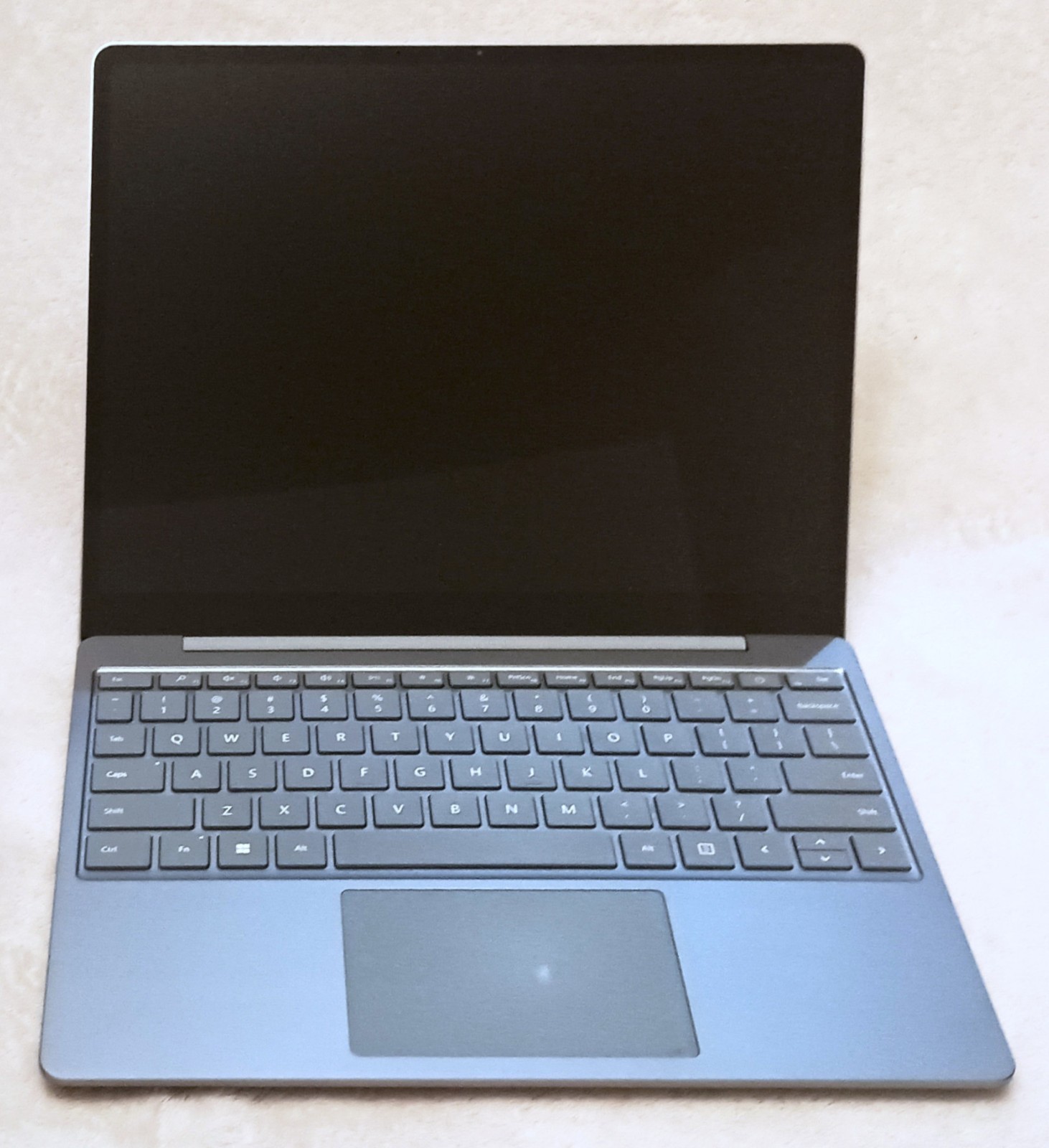 Microsoft Surface Laptop Go 3 12.4″ (256GB SSD, Intel Core i5 12th Gen., 4.40