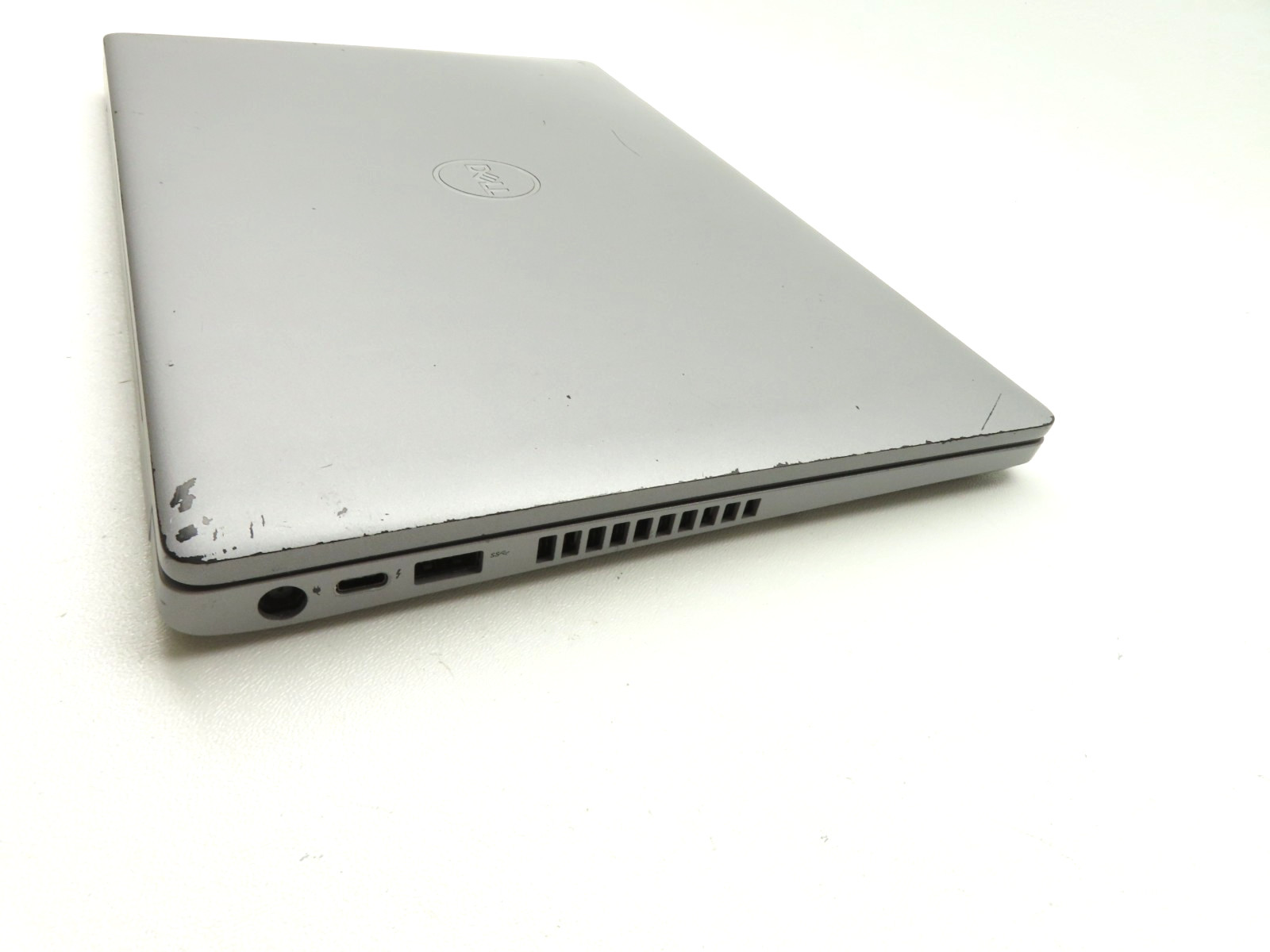 Dell Latitude 5410 14″ Intel Core i7-10810U 1.1GHz 8GB RAM 256GB SSD