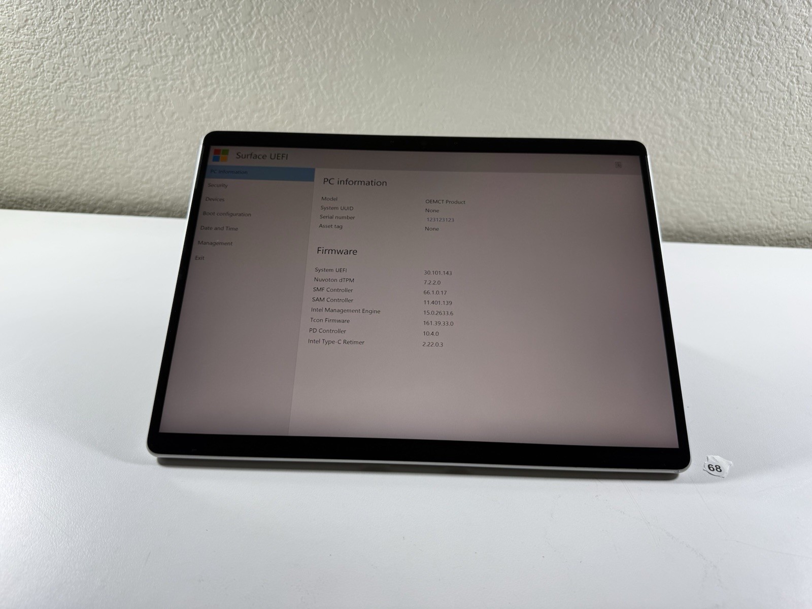 Microsoft Surface Pro 8 (1982) i5-1145G7 – 16GB RAM – 256GB 120Hz – NO OS