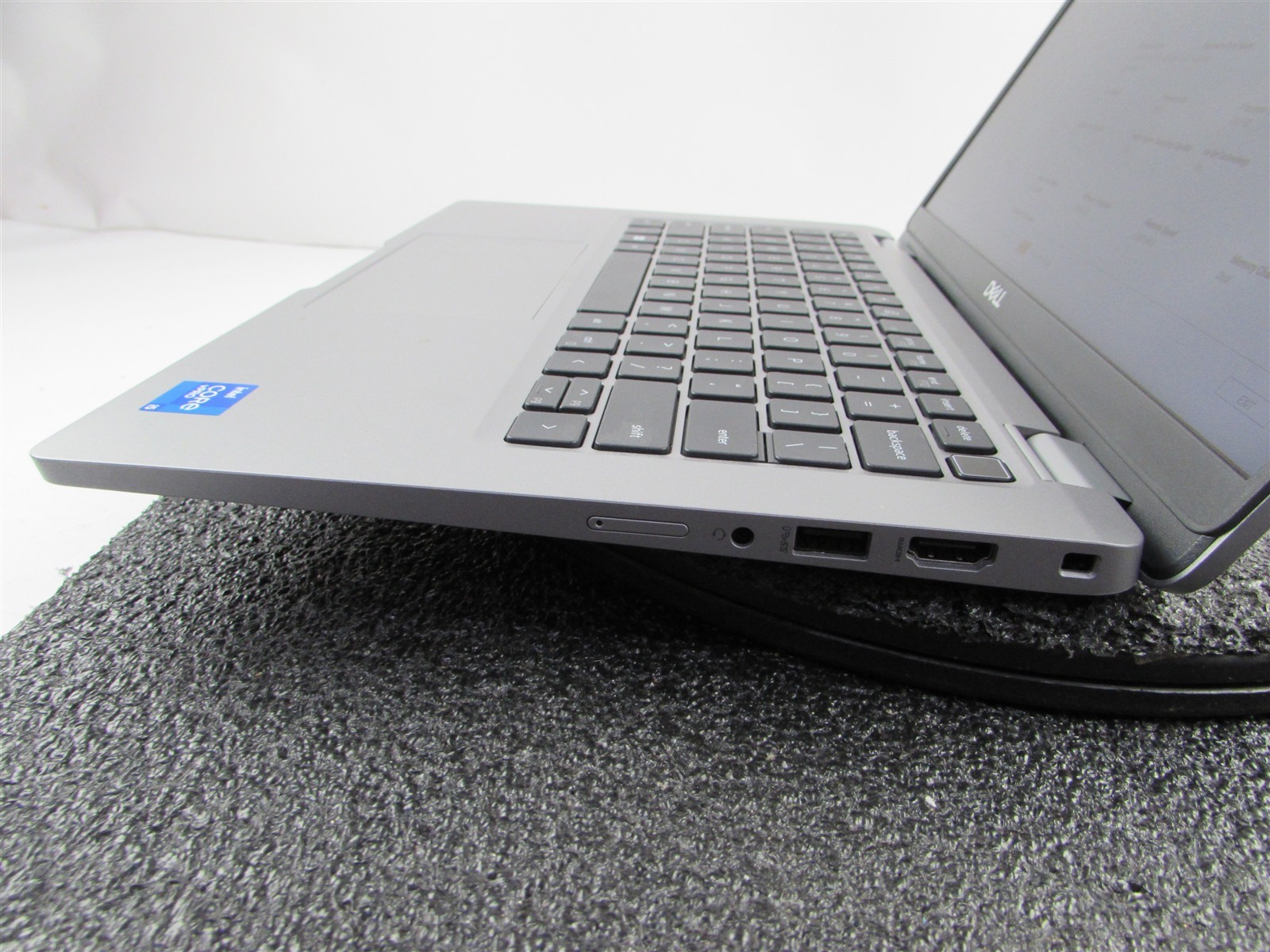 DELL LATITUDE 5320 (LAPTOP) TOUCHSCREEN I5-1145G7 512GB SSD 16GB RAM NO O.S