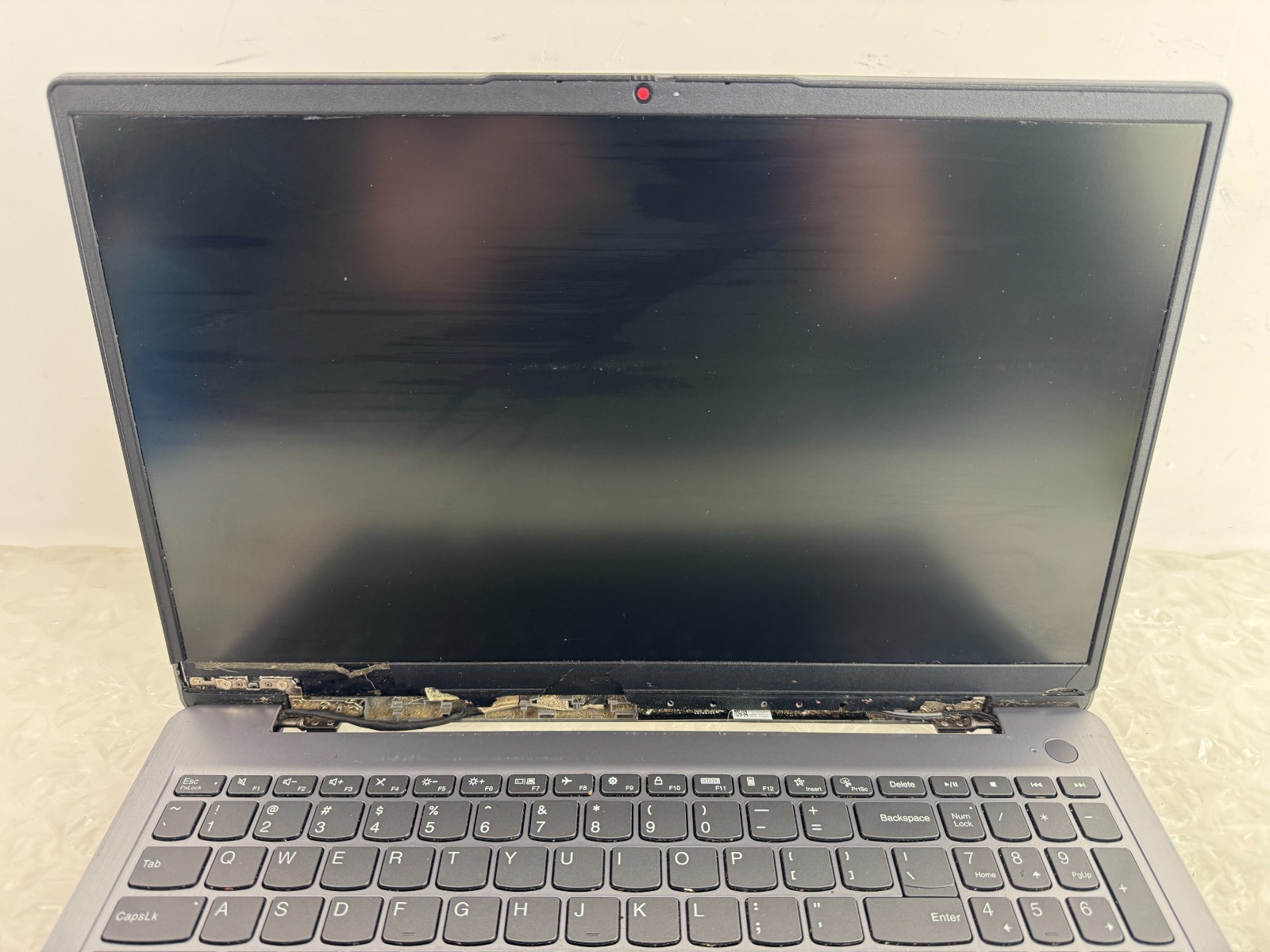 Lenovo IdeaPad 3 15IAU7 i5-1235U 8GB RAM No SSD/OS/AC Parts/Repair Laptop #DO