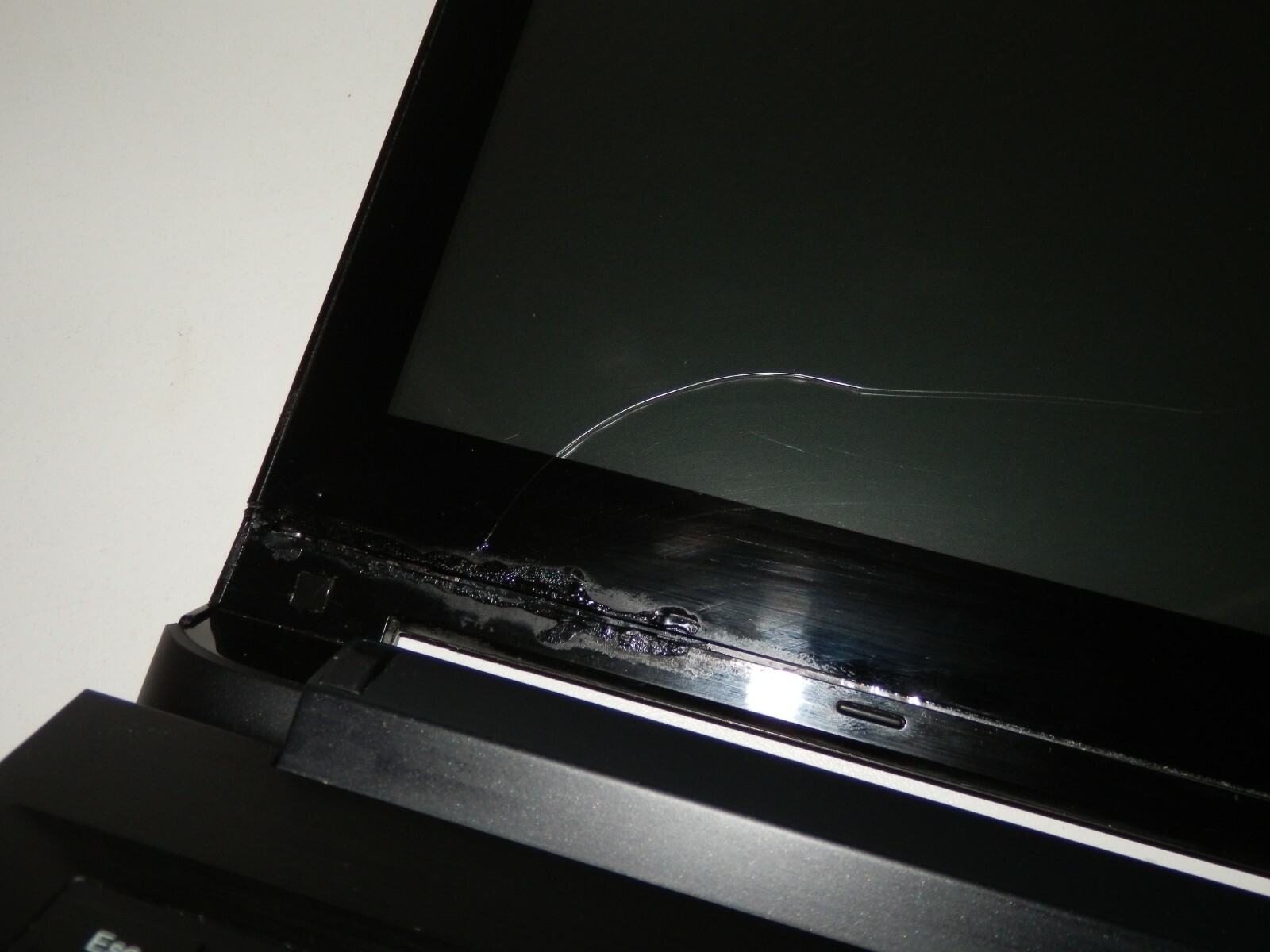 Lenovo Flex 2-15D, AMD A6-6310 1.80GHz, Radeon R4, 15.6″ inch HD, for parts faulty
