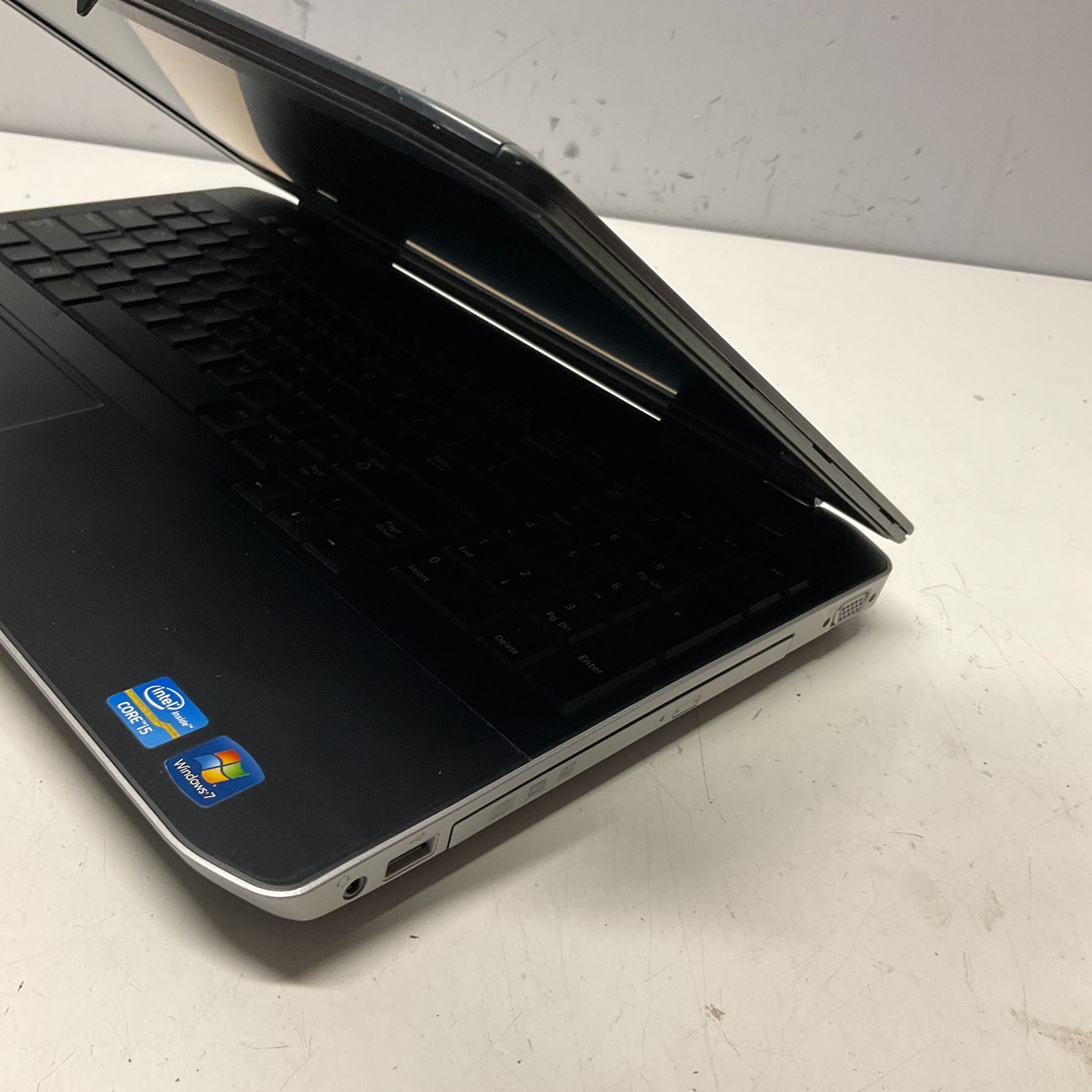 Dell Latitude E5530 Laptop Intel Core i5–3210M @ 2.50 GHz 4GB 320GB HDD Win 10
