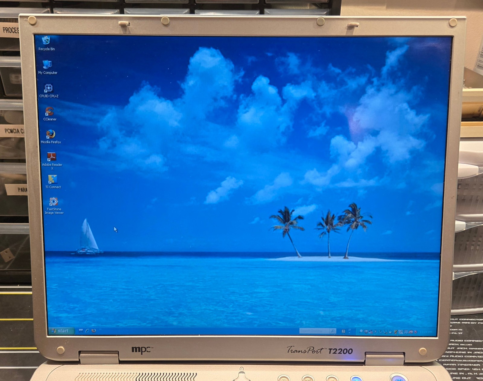Vintage MPC Transport T2200 (Intel Pentium M @ 1.6 GHz, 768 MB RAM, WinXP Pro)