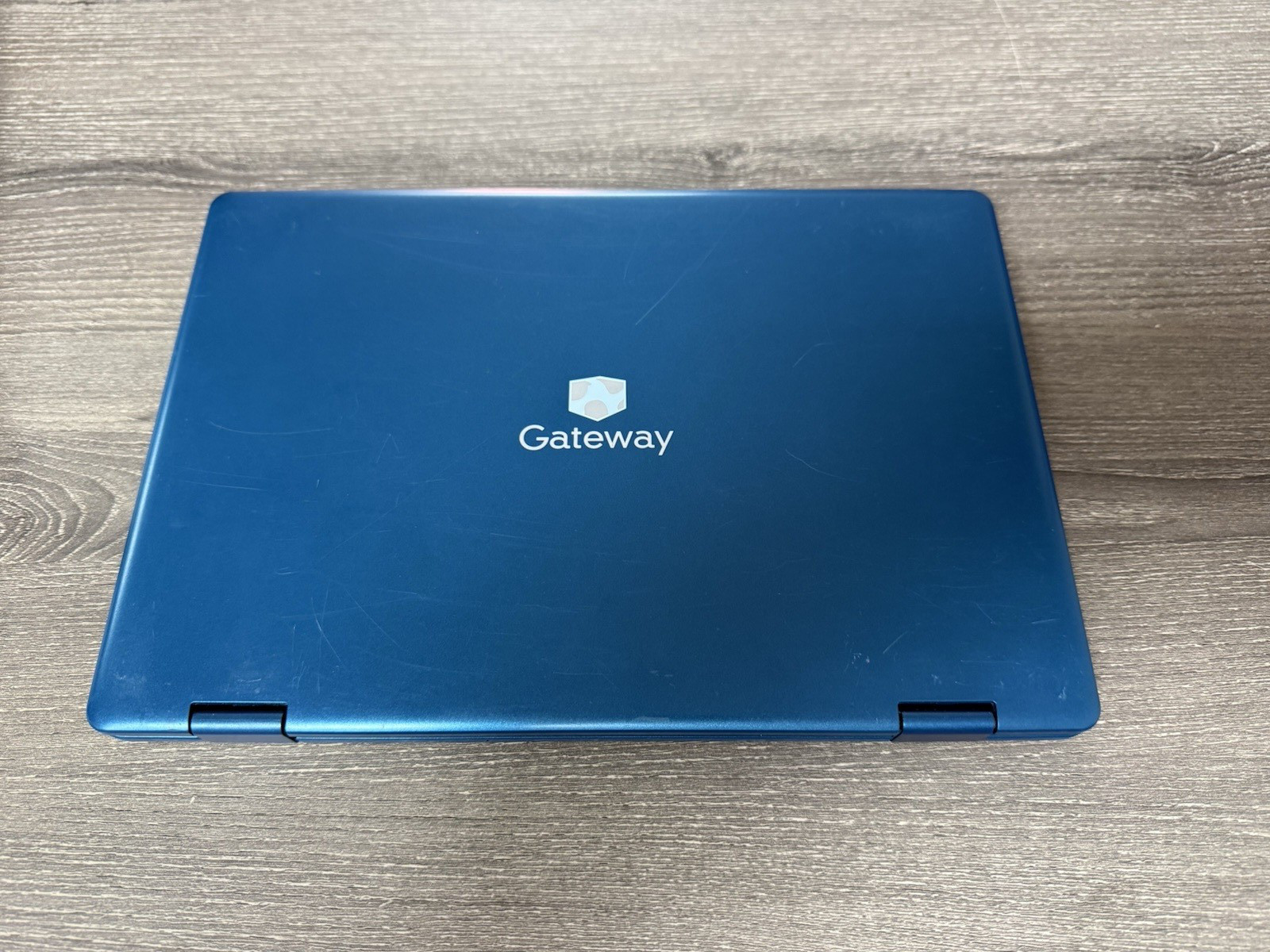 Gateway GWTC116-2BL Intel Celeron n4020 1.1 GHz 4GB RAM 64 GB Touch Screen