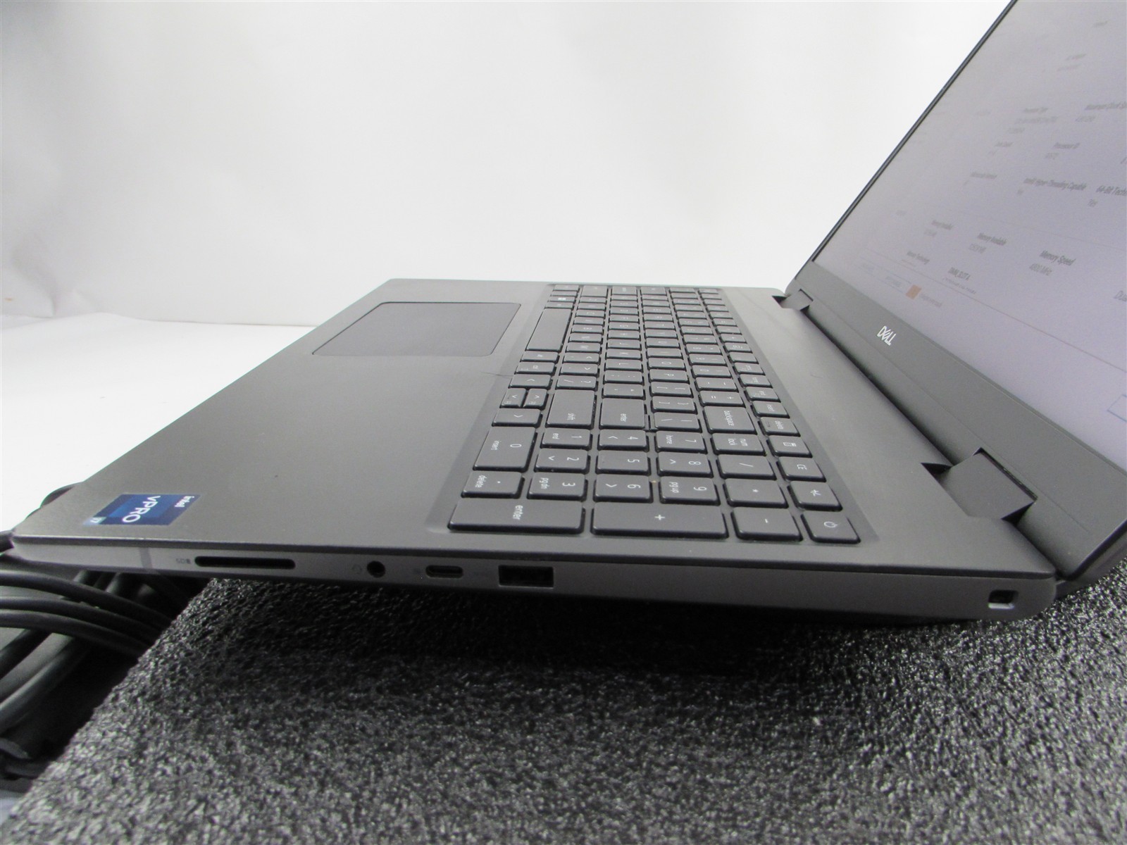 DELL PRECISION 7670 FHD I7-12850HX 16 CORES 1TB 32GB RAM RTX A2000 WIN 11 PRO