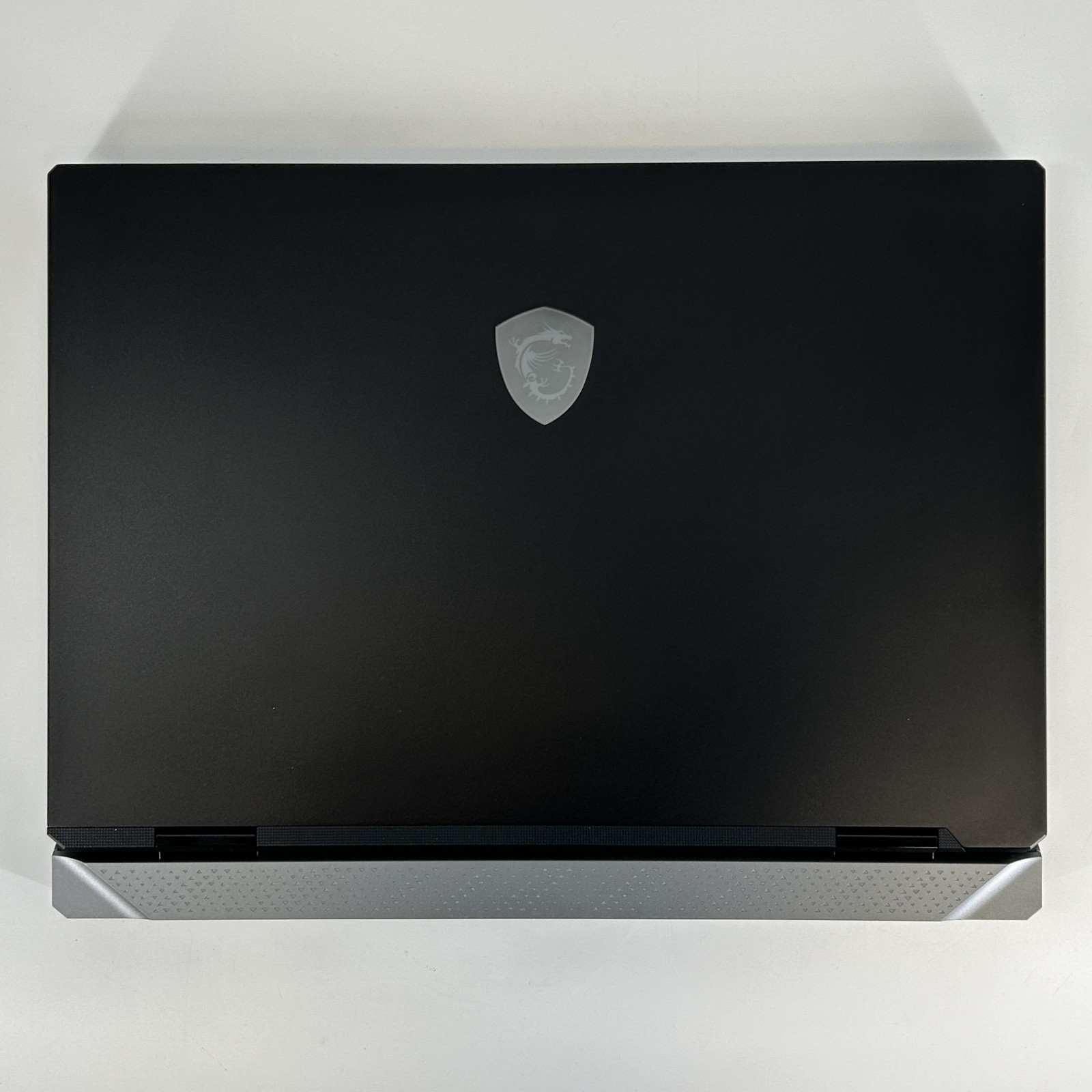 MSI Titan 18 HX AI 120Hz UHD+ 2.8 GHz Ultra 9 285HX 64GB 4TB SSD RTX 5080