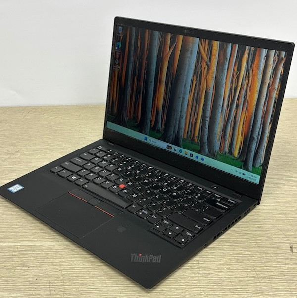 Lenovo ThinkPad X1 Carbon Gen 6 i5-8350U 1.70GHz 8GB 256GB Windows 11 Pro Laptop