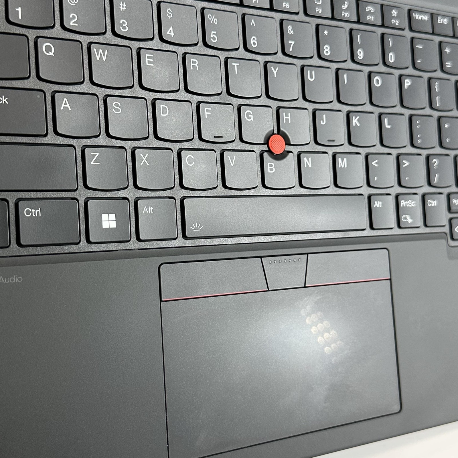 Lenovo ThinkPad T14 Gen 4 FHD+ TOUCH 3.33 GHz Ryzen 7 PRO 7840U 16GB 512GB SSD