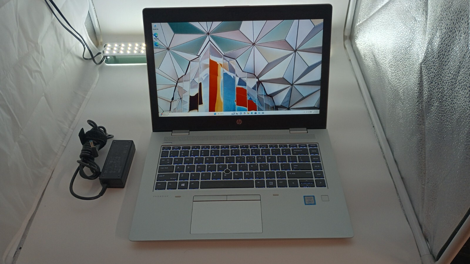 631202 ProBook 640 G5 w/charger.i5-8265U.8GB.128GB M.2.14″FHD.W11.Nice!!