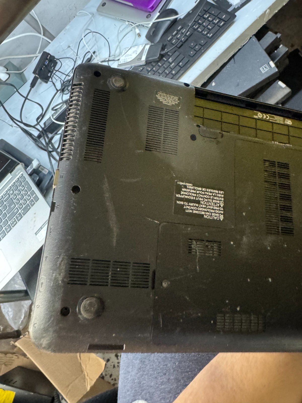 Toshiba Satellite C855D AMD E1 1200 Laptop for Parts/Repair *READ #4111