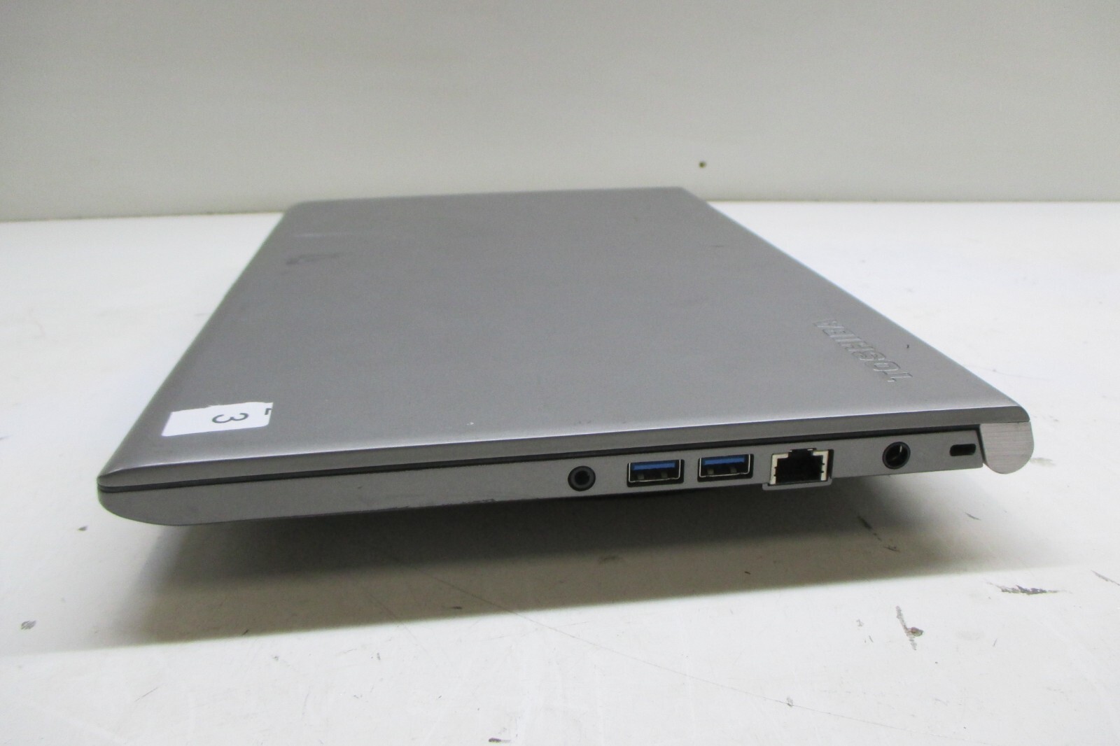 Toshiba Tecra Z40-C1420 Laptop Intel Core i7-6th Gen. – Parts/Repair