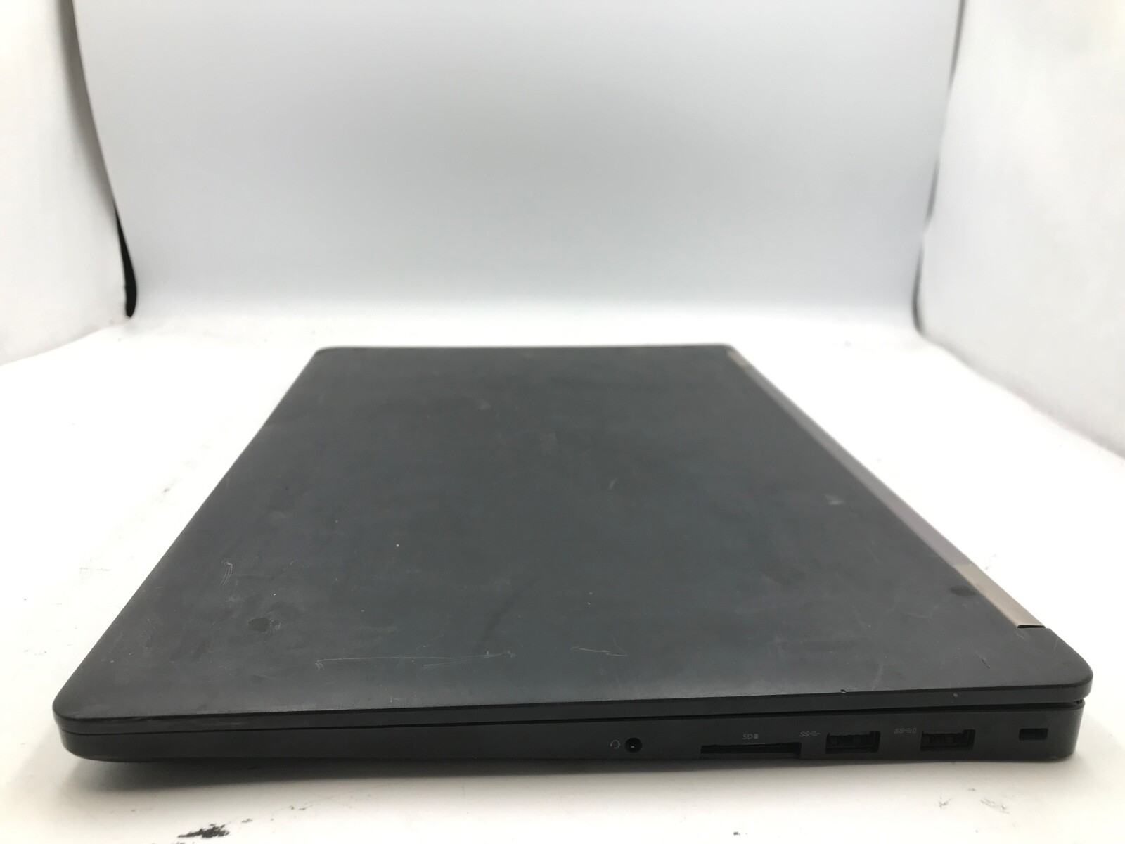 Dell Latitude E5570 15″ Laptop Intel Core i5-6th Gen. -NO BOOT/NO SCREEN – MZ
