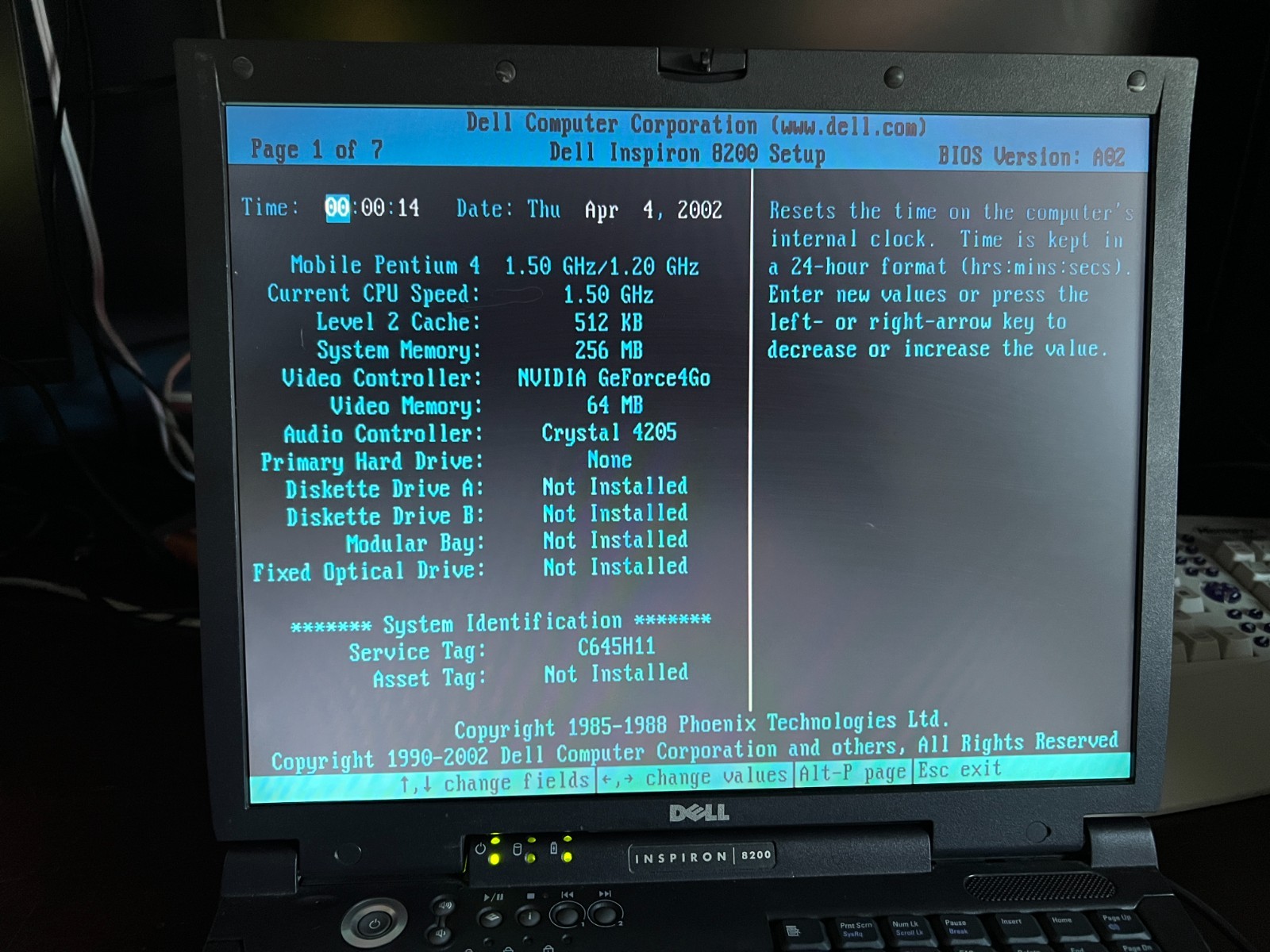 *PAIR* Dell Inspiron 8200 Pentium 4M GeforceGo4 Mostly Complete Good Battery