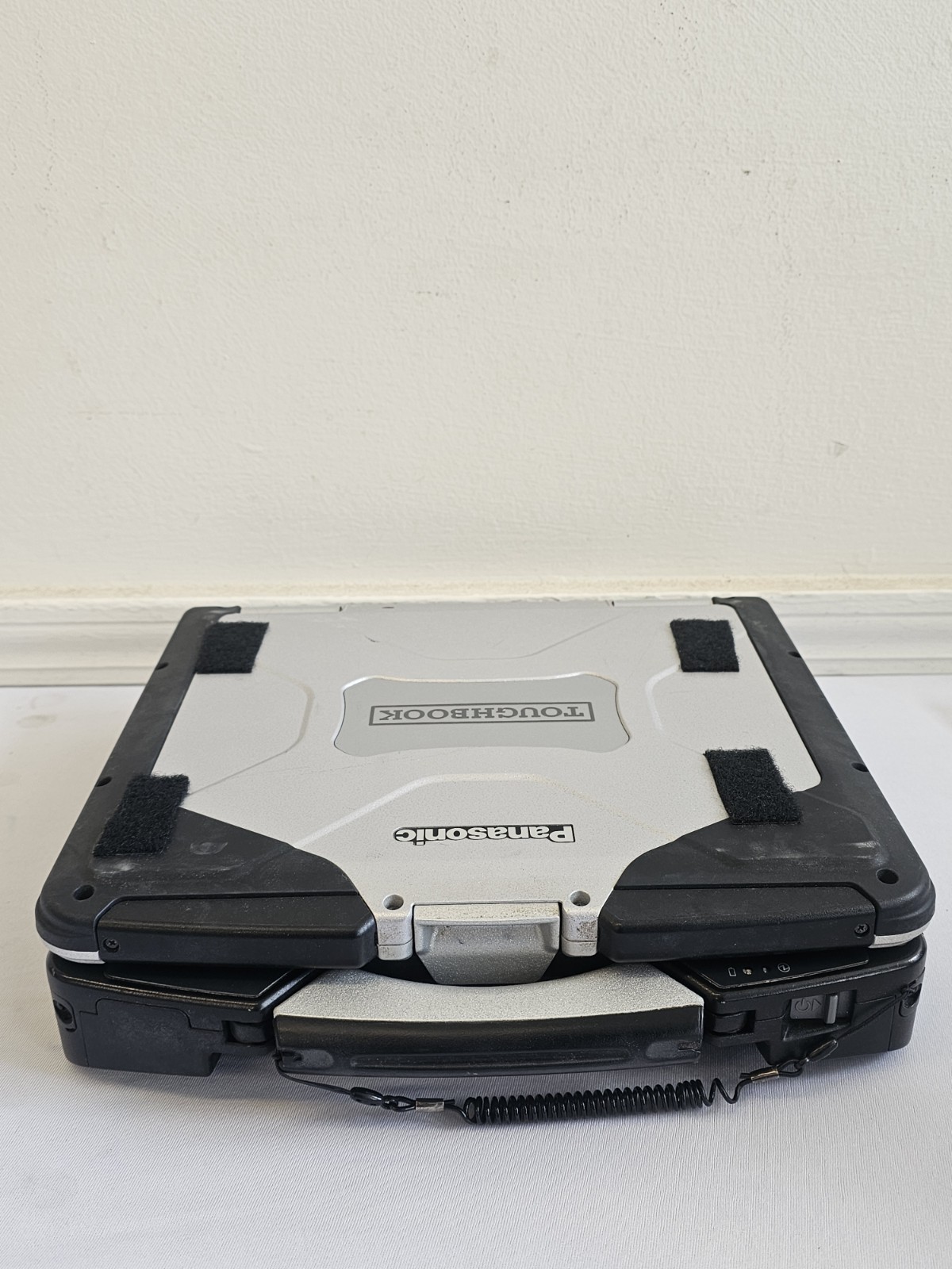 Panasonic ToughBook CF-31 Laptop – Intel i5-7300u 8GB RAM 256GB SSD Win 10 READ