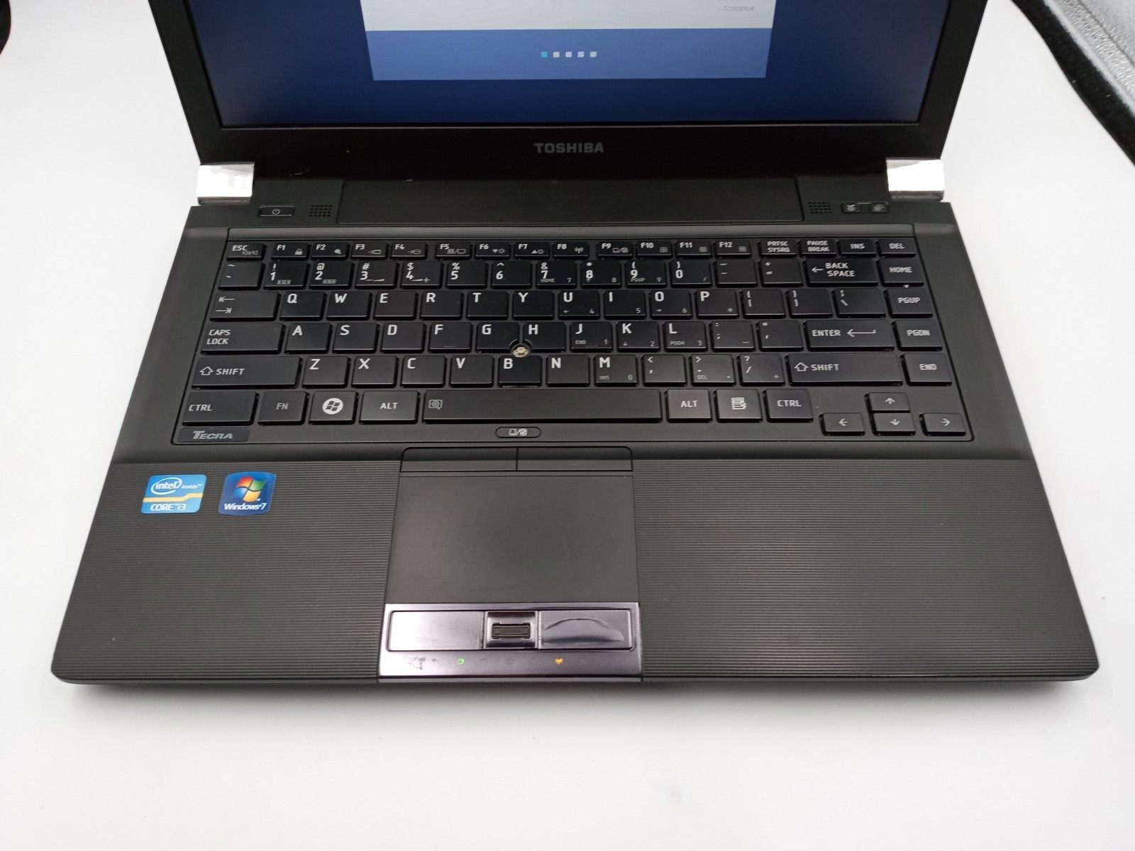 Toshiba Tecra R480 14″ Laptop Intel i3-2310M 4GB RAM 250GB HDD Linux Mint -RR