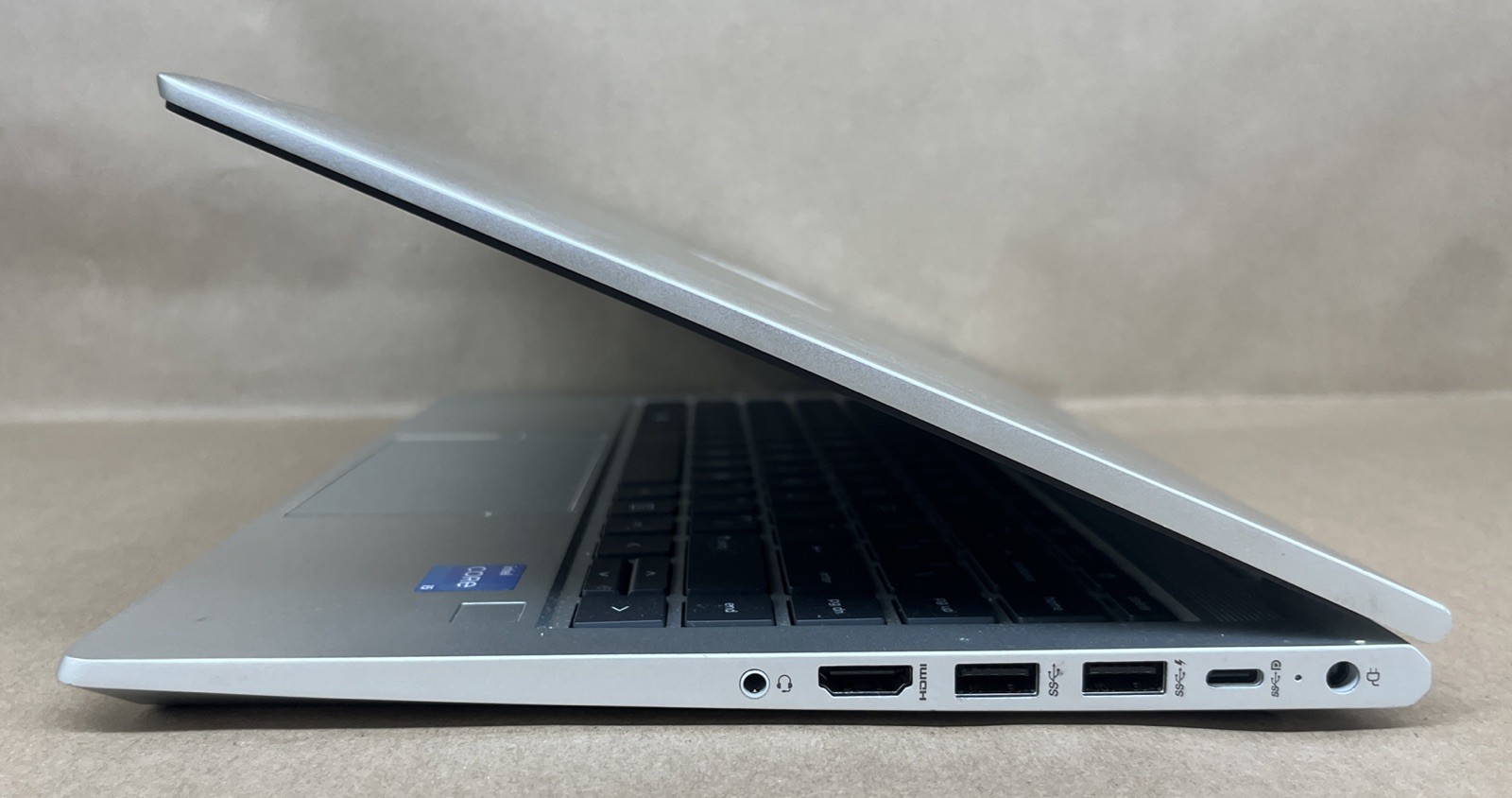 HP Probook 440 G8, Intel i5-1135G7 @2.40GHz, 16GB RAM, 512GB SSD, W11P *READ*